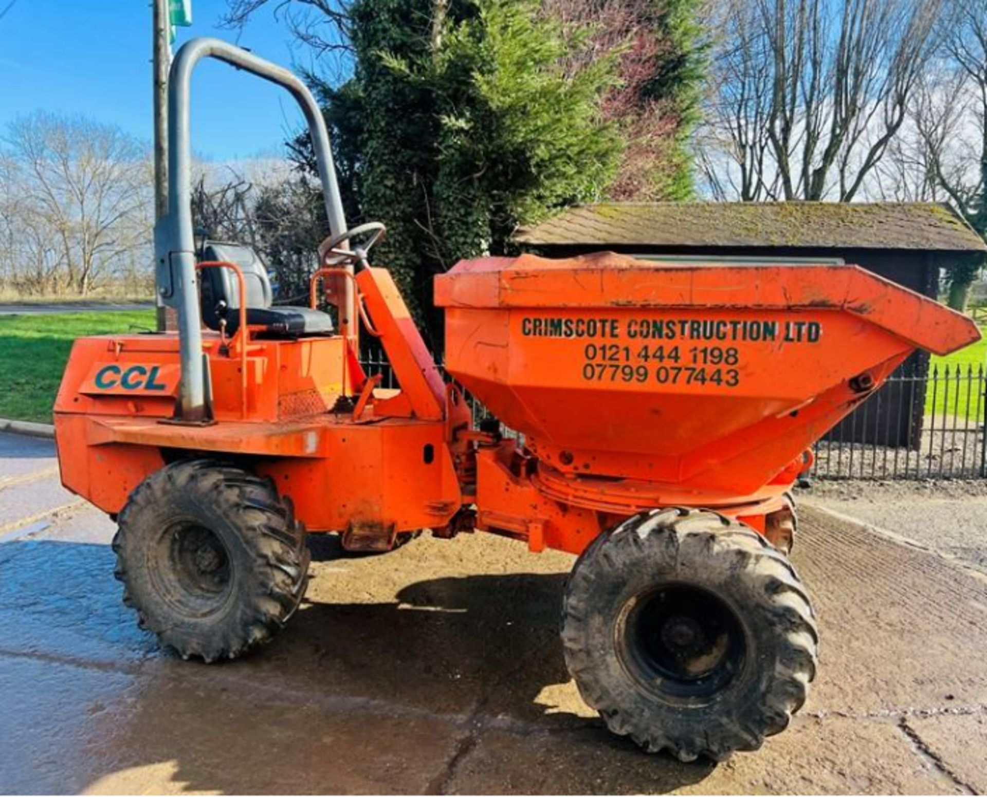 BENFORD 4WD SWIVEL TIP DUMPER C/W ROLE BAR - Image 8 of 13