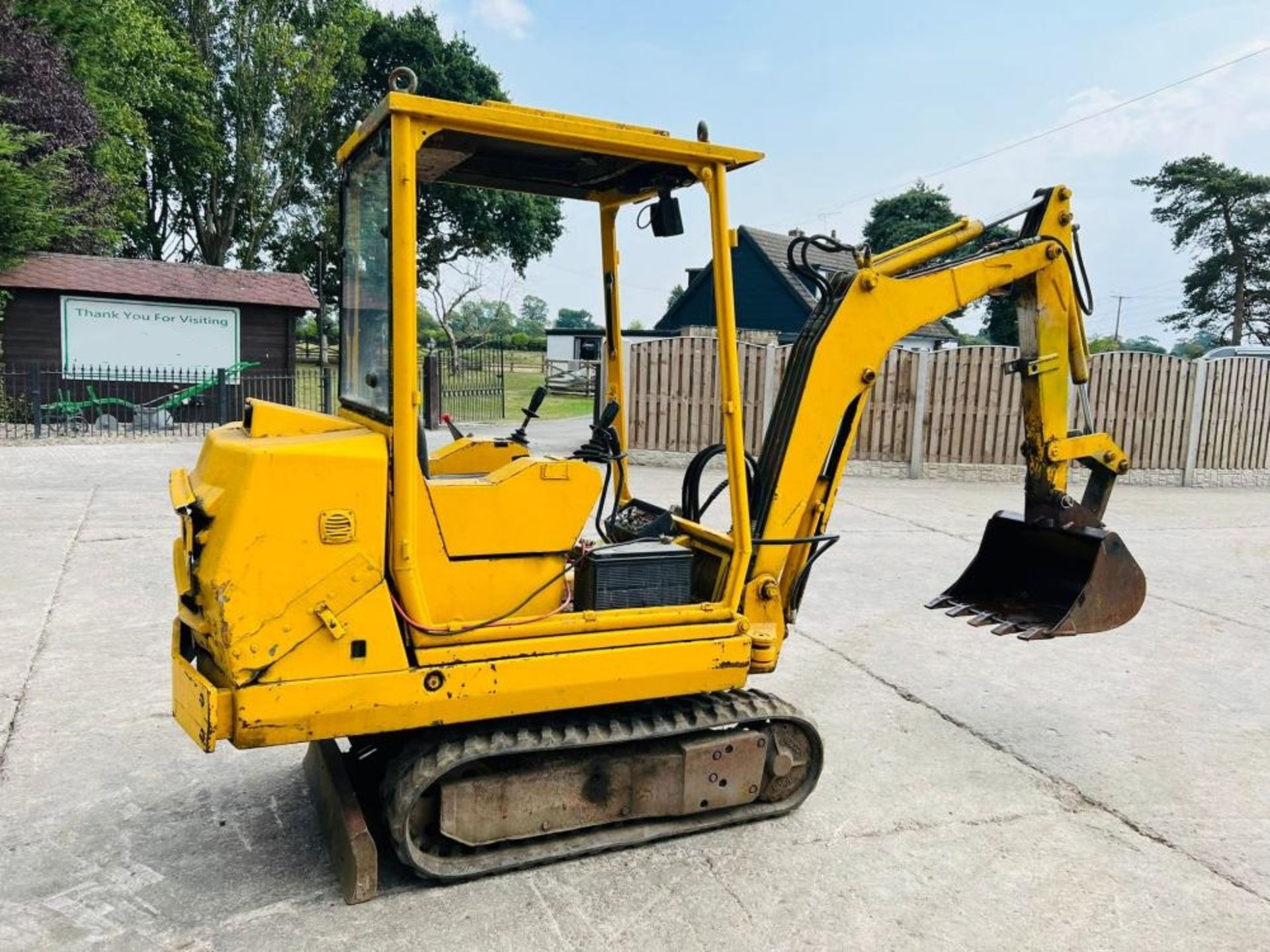 NEUSON 2000 TRACKED MINI EXCAVATOR C/W KUBOTA ENGINE - Image 6 of 14