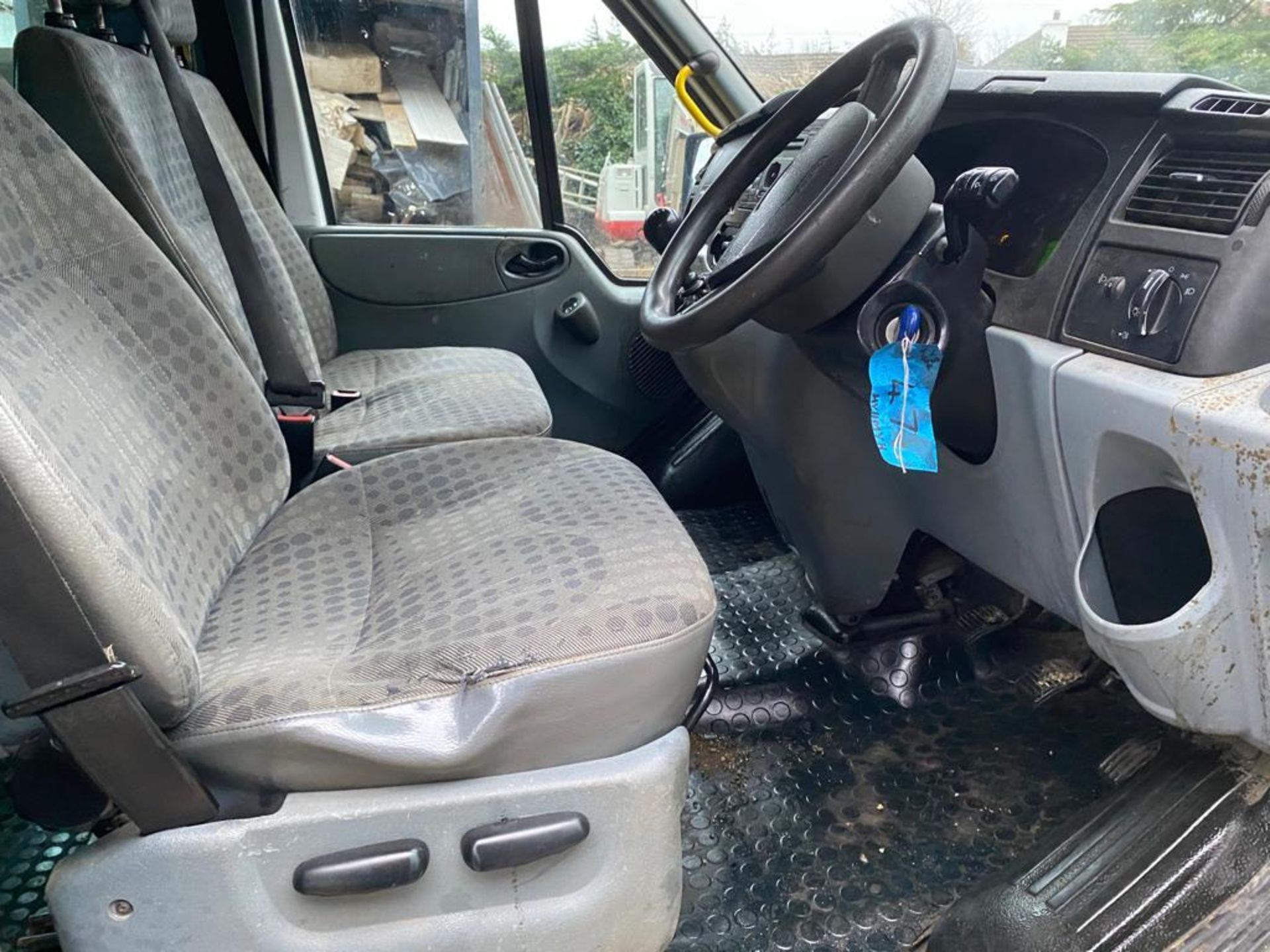 2011 FORD TRANSIT MINI BUS - 72K MILES - MANUAL - STARTS, RUNS, DRIVES - HV11 MYH - Image 9 of 14