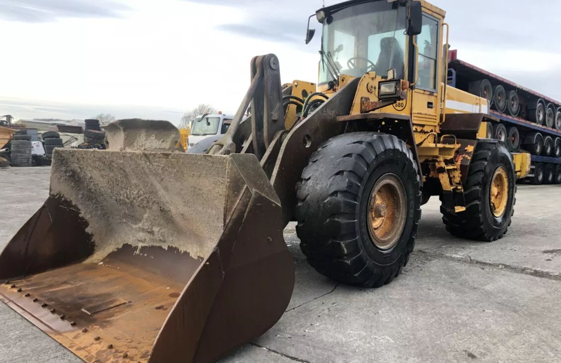 VOLVO L120 C WHEELED LOADER