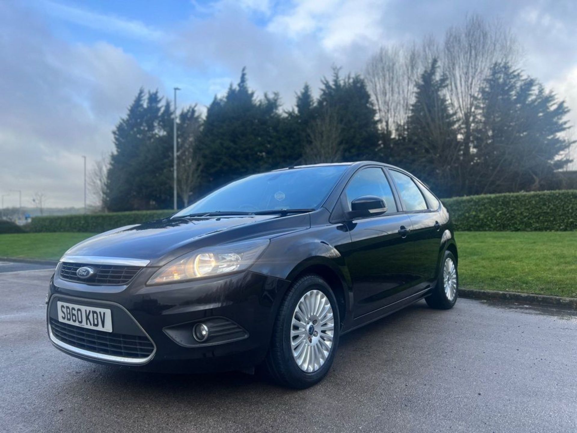 FORD FOCUS 1.6 TDCI DPF TITANIUM 5DR - Image 5 of 36