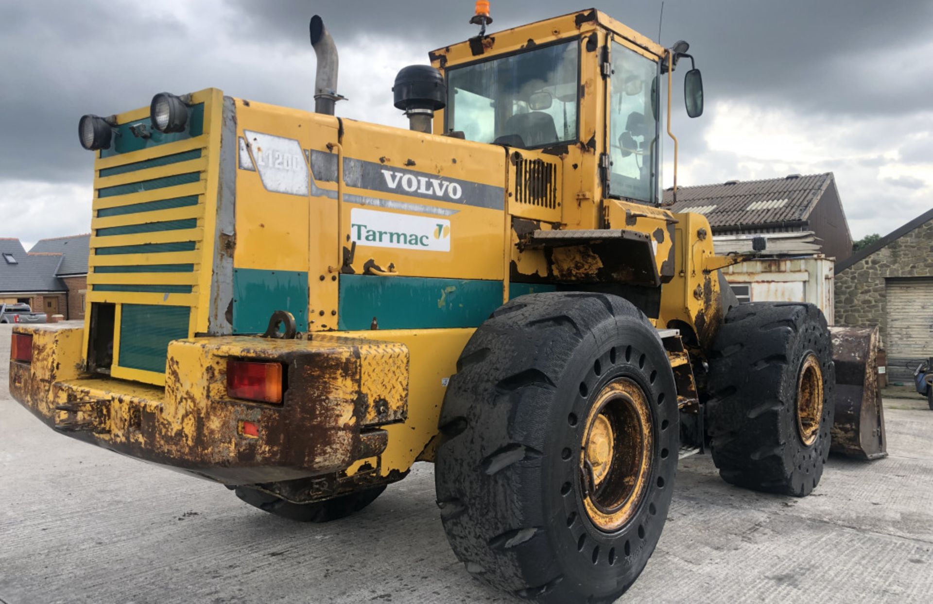 VOLVO L120C WHEELED LOADER