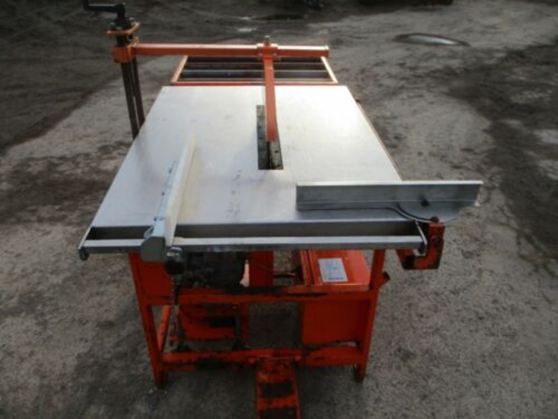 RED BAND WSA400 16" SITE WOOD SAW BENCH HONDA DIESEL ELECTRIC START DELIVERY - Image 4 of 6