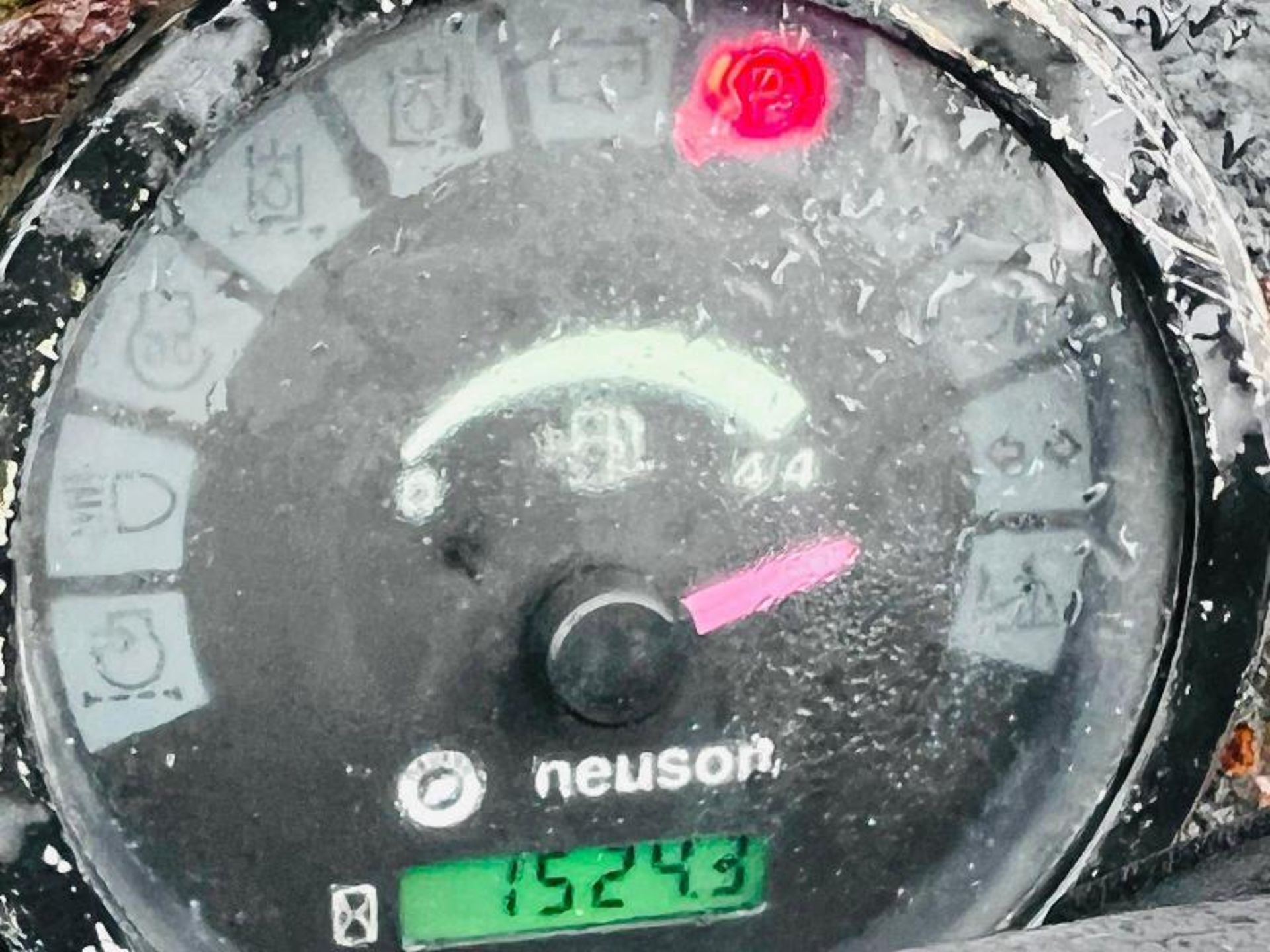 NEUSON 3001 4WD SWIVEL TIP DUMPER * YEAR 2008 , 1524 HOURS * C/W ROLE BAR - Image 11 of 17