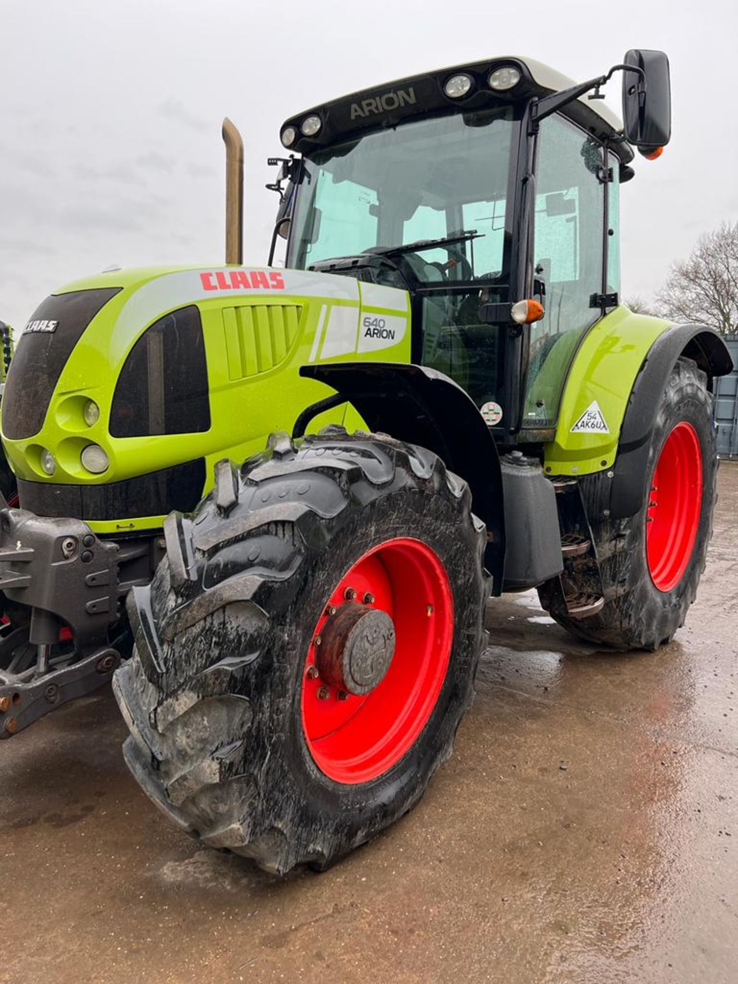 CLAAS ARION 640 TRACTOR, 2012, FRONT AND CAB SUSPENSION