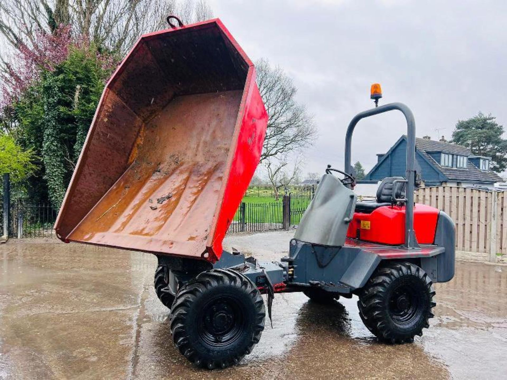 NEUSON 3001 4WD SWIVEL TIP DUMPER * YEAR 2008 , 1524 HOURS * C/W ROLE BAR - Image 15 of 17