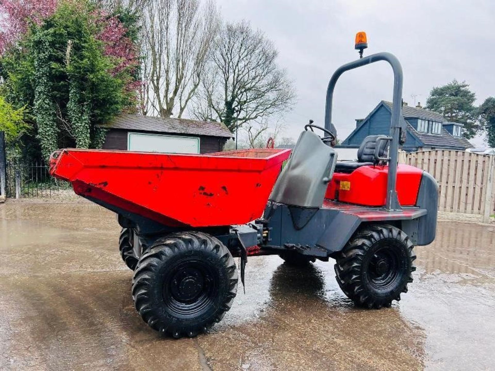 NEUSON 3001 4WD SWIVEL TIP DUMPER * YEAR 2008 , 1524 HOURS * C/W ROLE BAR - Image 17 of 17