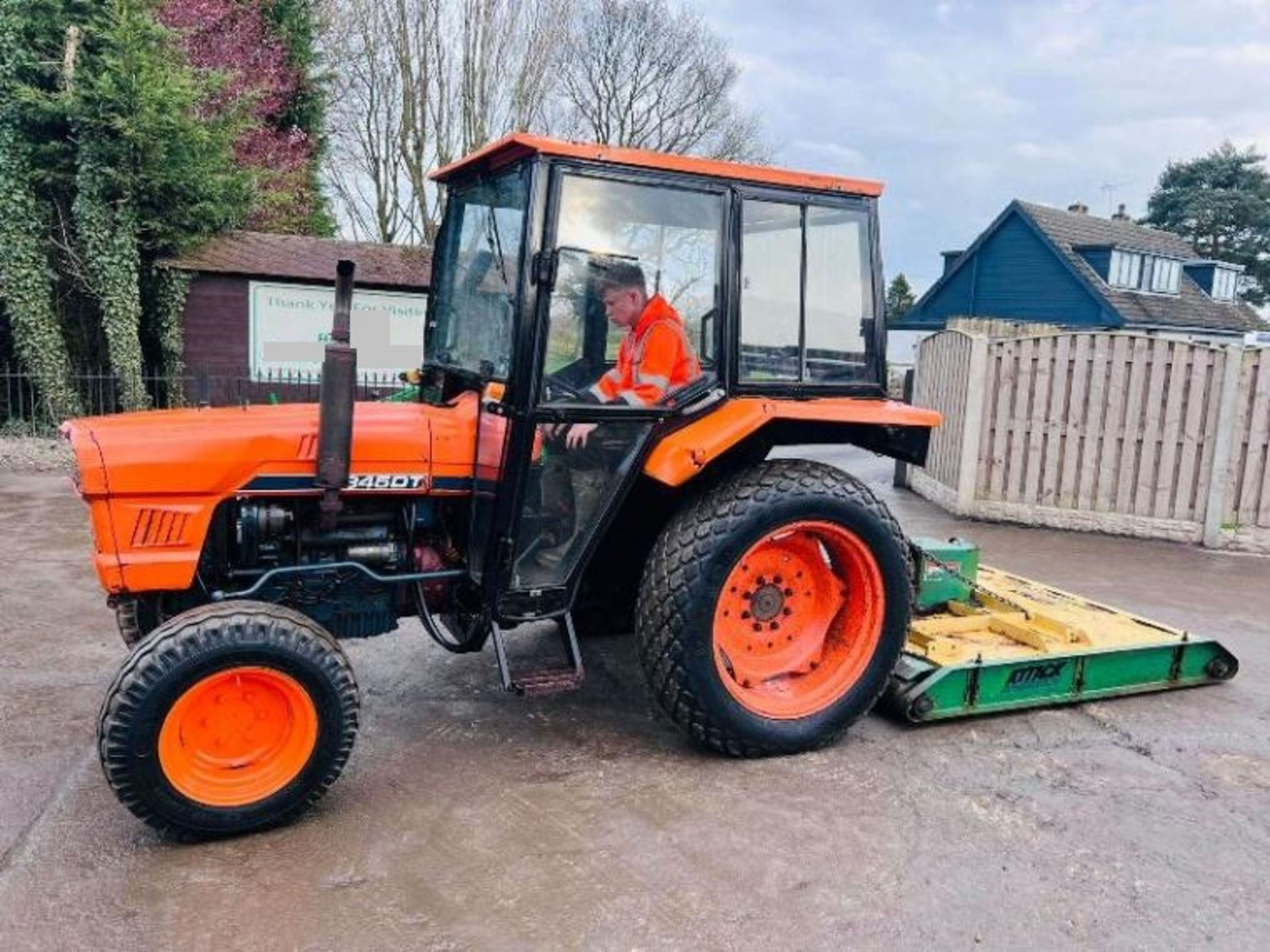 ZETOR L345DT 4WD TRACTOR *2779 HOURS* C/W ATTACK TOPPER WITH ROLLER - Image 16 of 20