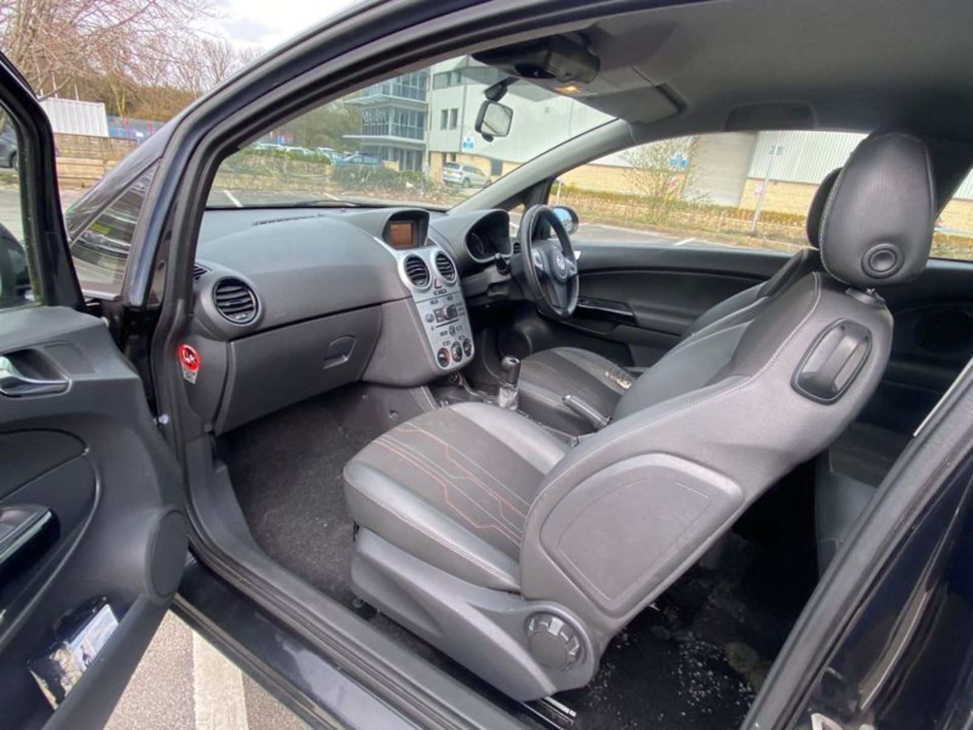 VAUXHALL CORSA 1.2 16V ACTIVE EURO 5 3DR (A/C) 2012 (62 REG) (SPARE OR REPARE) - Image 14 of 28