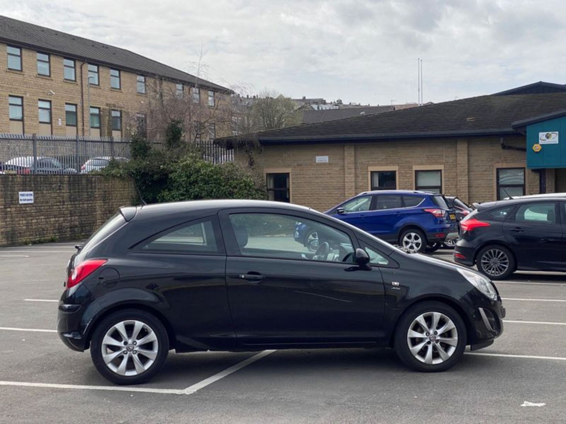 VAUXHALL CORSA 1.2 16V ACTIVE EURO 5 3DR (A/C) 2012 (62 REG) (SPARE OR REPARE) - Image 7 of 28