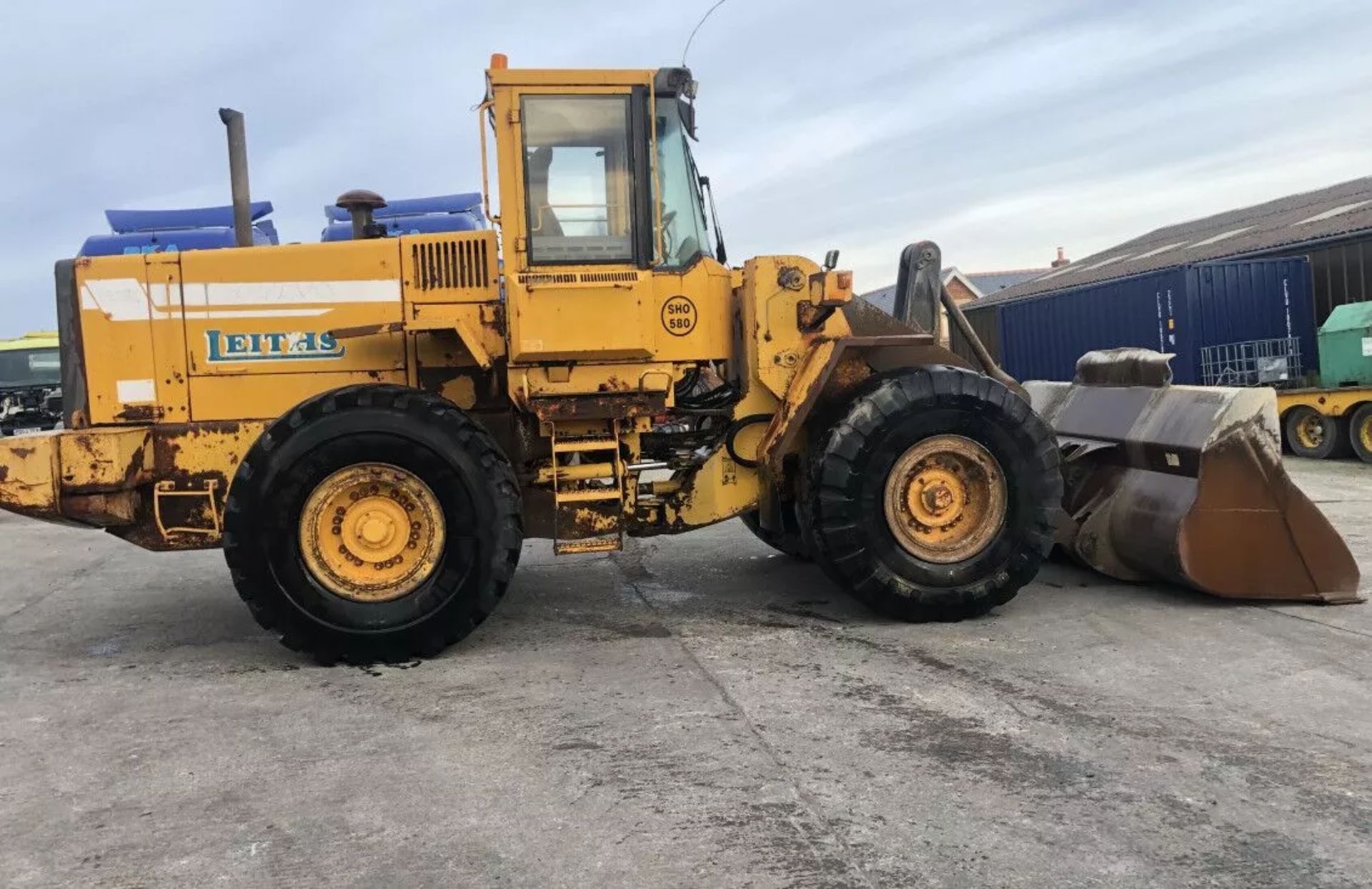 VOLVO L120 C WHEELED LOADER - Bild 5 aus 6