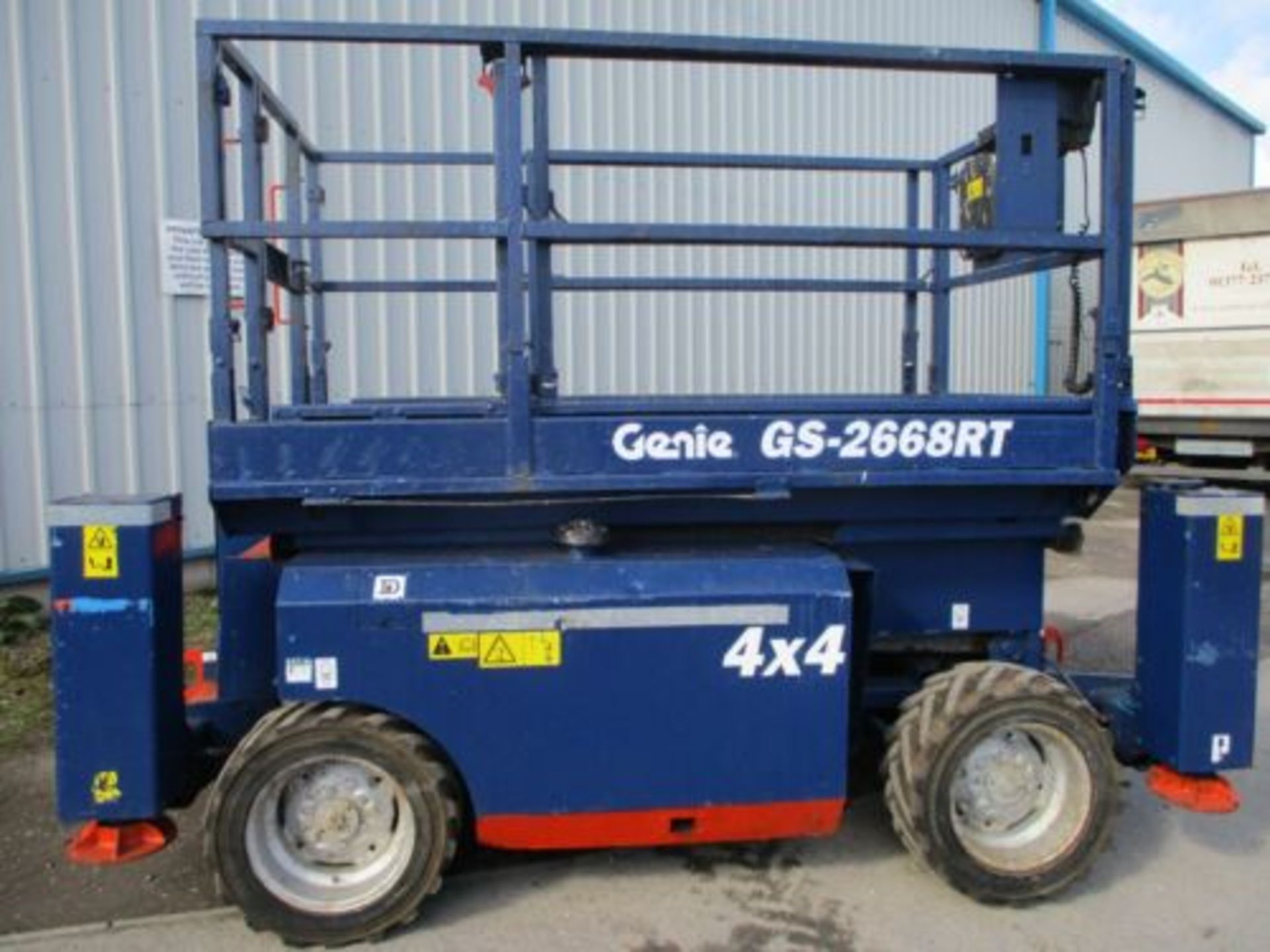 2008 GENIE GS 2668 SCISSOR LIFT ACCESS PLATFORM CHERRY PICKER MEWP UPRIGHT 4X4 - Image 13 of 13