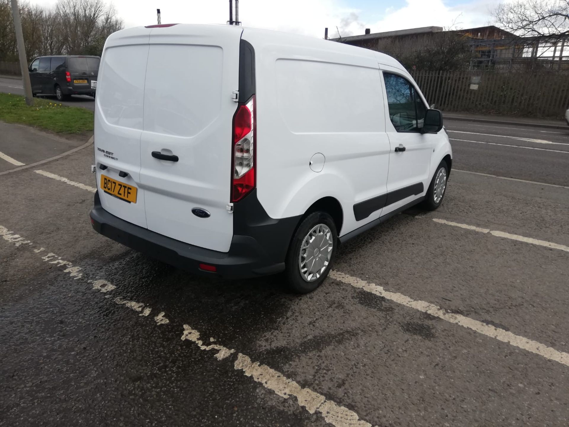2017 17 FORD TRANSIT CONNECT PANEL VAN - EURO 6 - 145K MILES - PLY LINED - Image 7 of 10