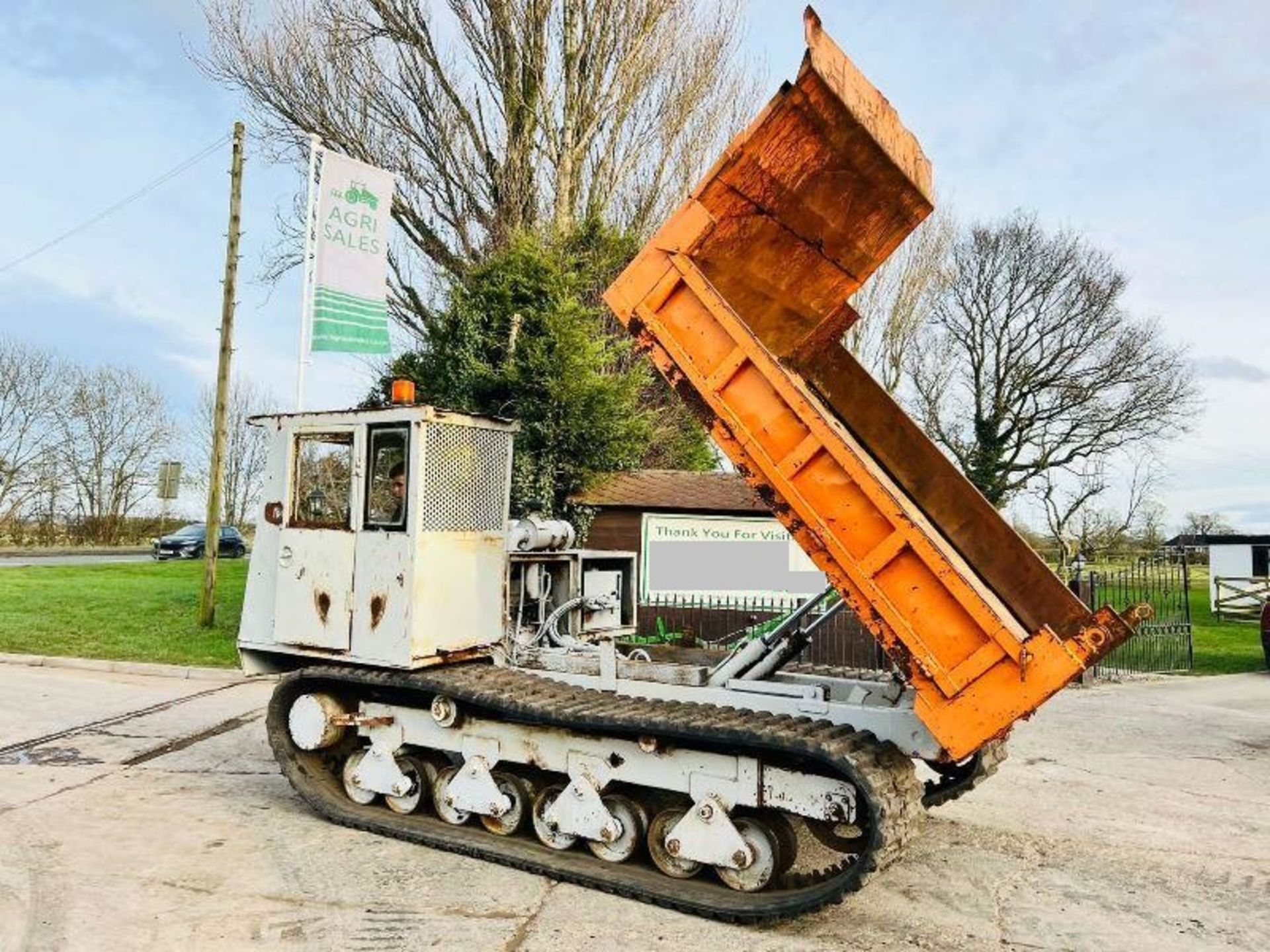 MOROOKA 7 TON TRACKED DUMPER C/W HYDRAULIC TIP - Image 12 of 14