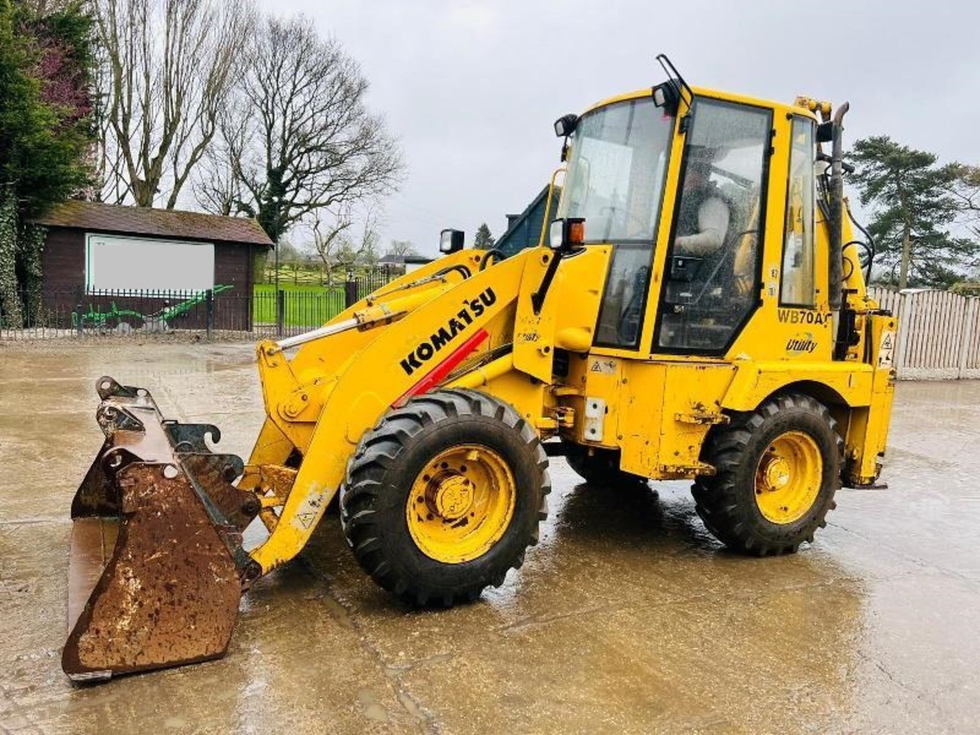 KOMATSU WB70A 4WD PIVOT STEER BACKHOE DIGGER C/W QUICK HITCH - Image 6 of 18