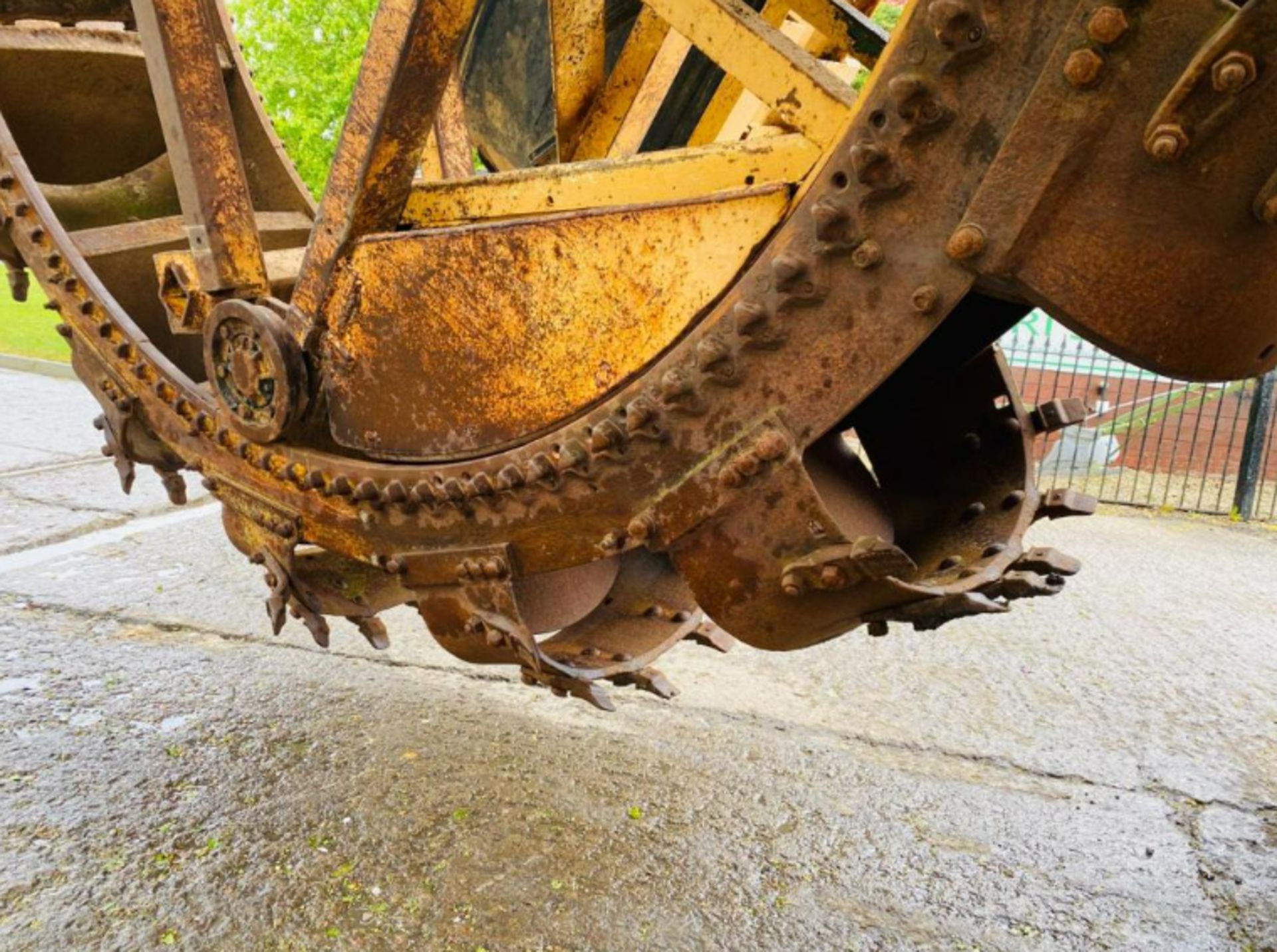 CLEVELAND 320 32" BUCKET WHEEL TRACKED TRENCHER - Image 8 of 15