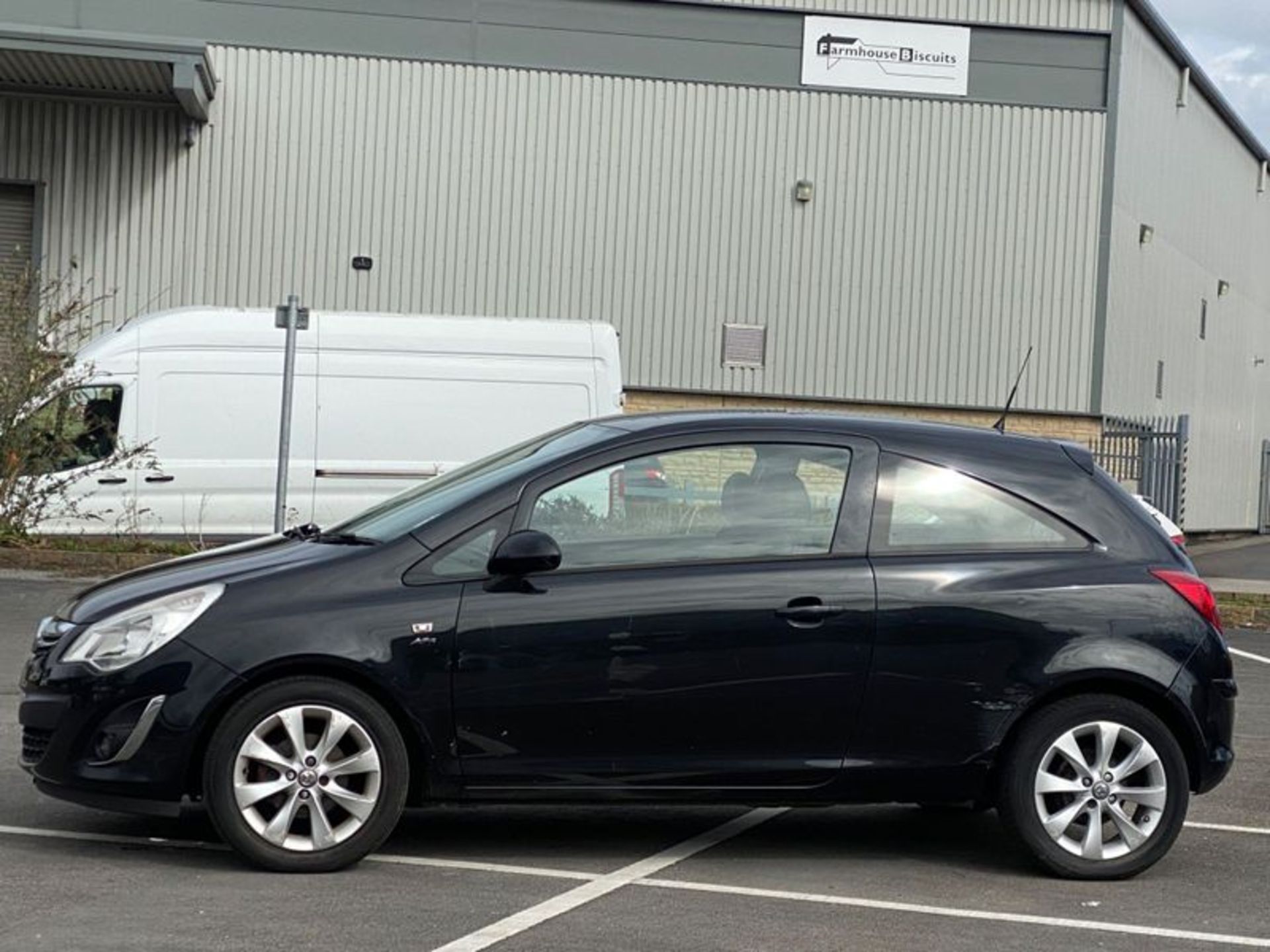 VAUXHALL CORSA 1.2 16V ACTIVE EURO 5 3DR (A/C) 2012 (62 REG) (SPARE OR REPARE) - Image 2 of 28