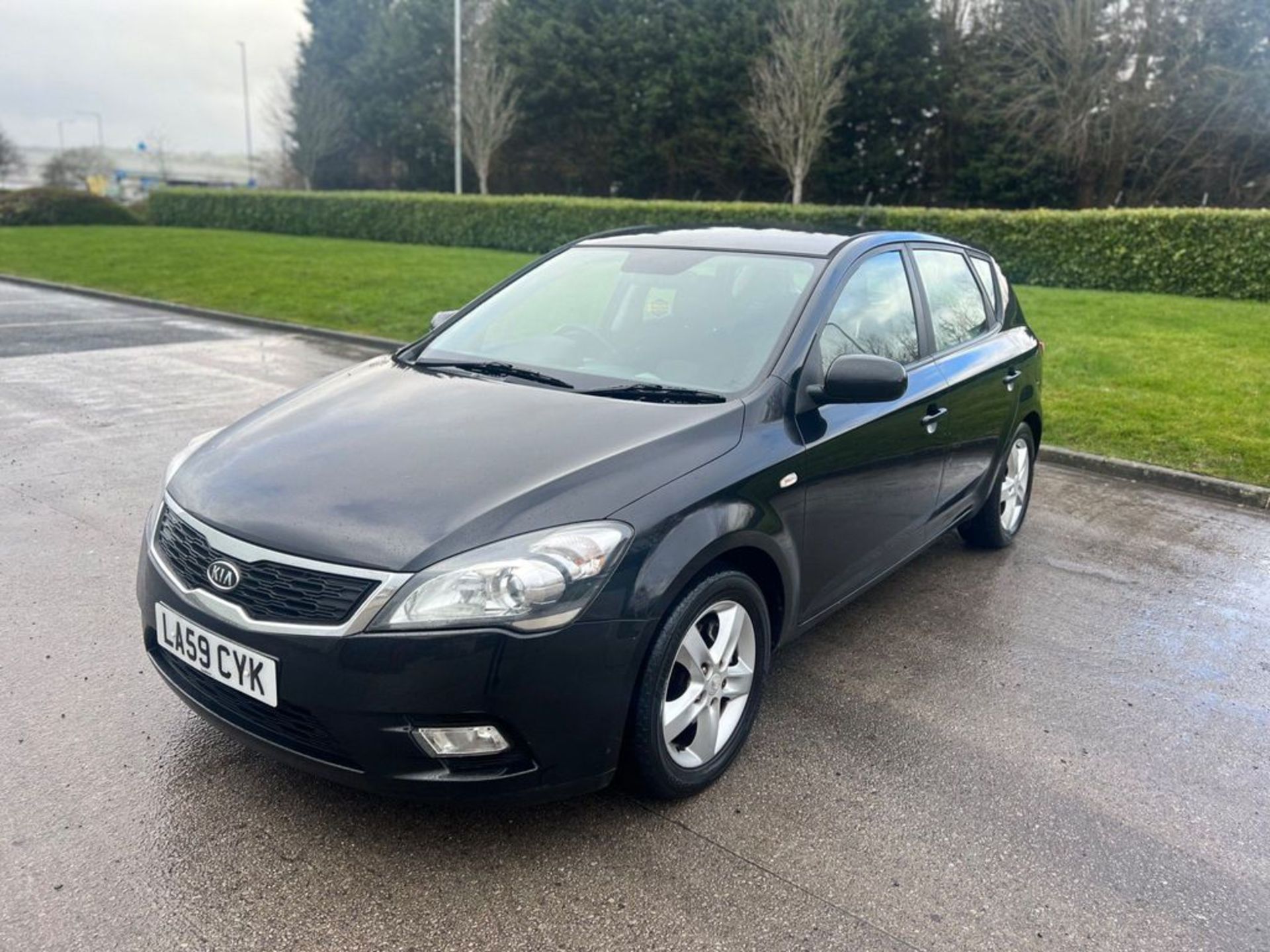 KIA CEED 1.6 CRDI 2 EURO 4 5DR - Image 30 of 32