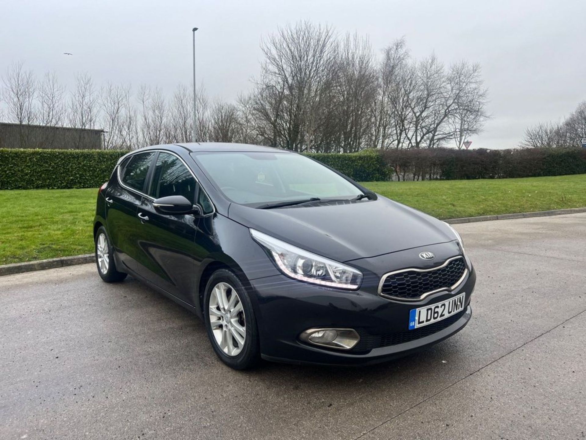 KIA CEED 1.6 CRDI ECODYNAMICS 2 EURO 5 (S/S) 5DR