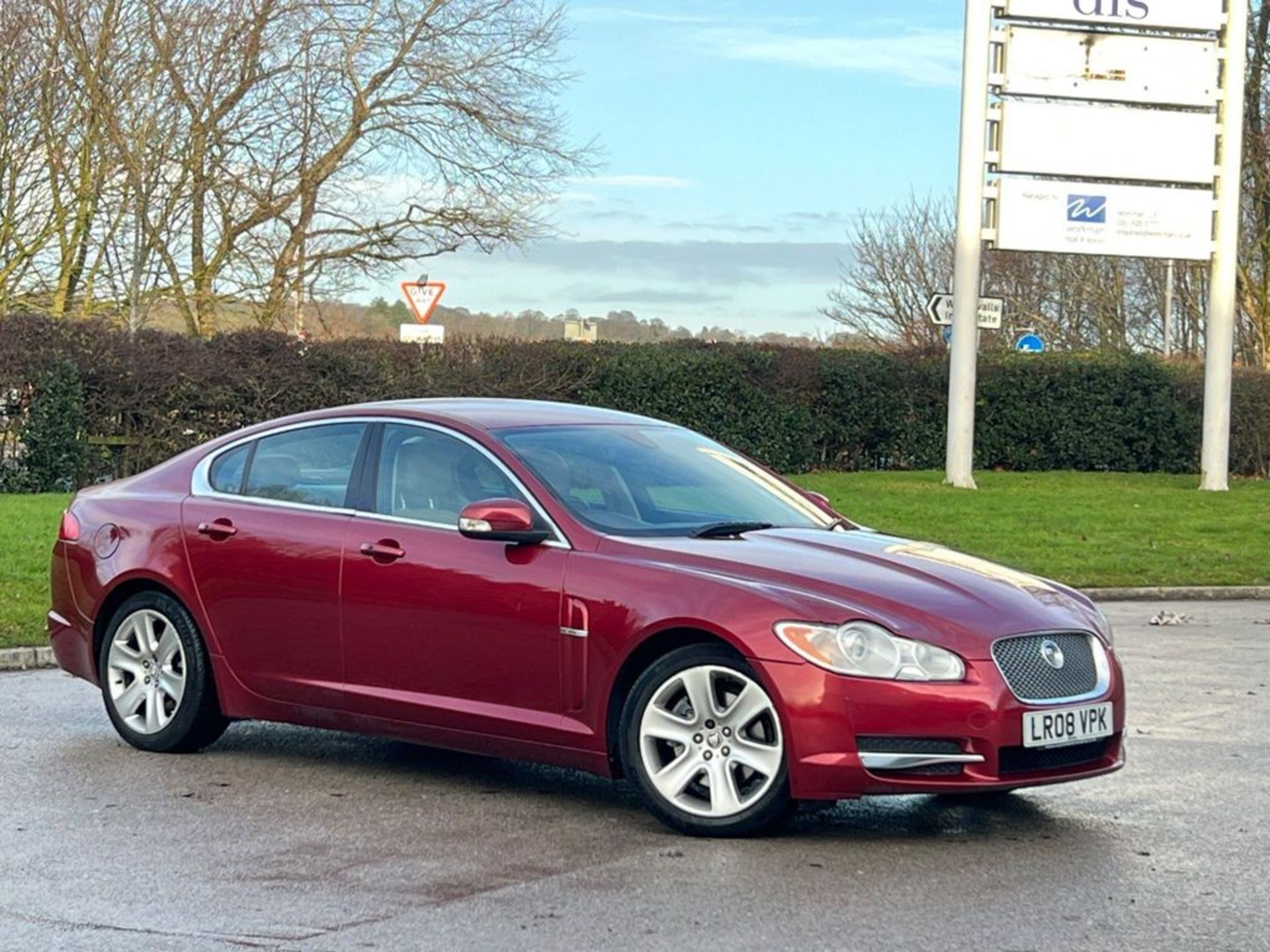 JAGUAR XF 82K MILES 2.7D V6 PREMIUM LUXURY AUTO EURO 4 4DR 2008 (08 REG)