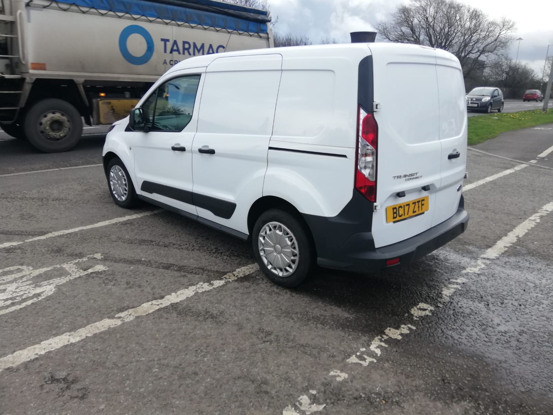 2017 17 FORD TRANSIT CONNECT PANEL VAN - EURO 6 - 145K MILES - PLY LINED - Image 5 of 10