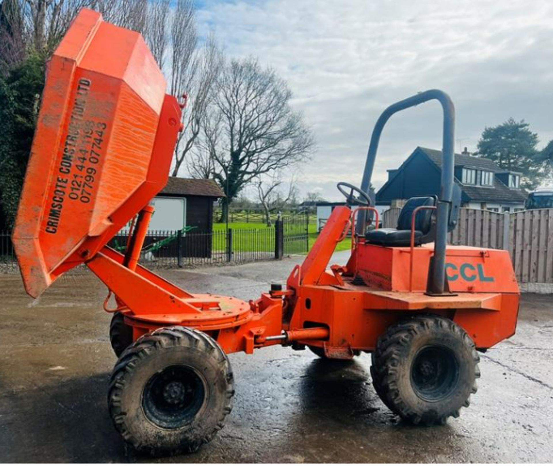 BENFORD 4WD SWIVEL TIP DUMPER C/W ROLE BAR - Image 6 of 13