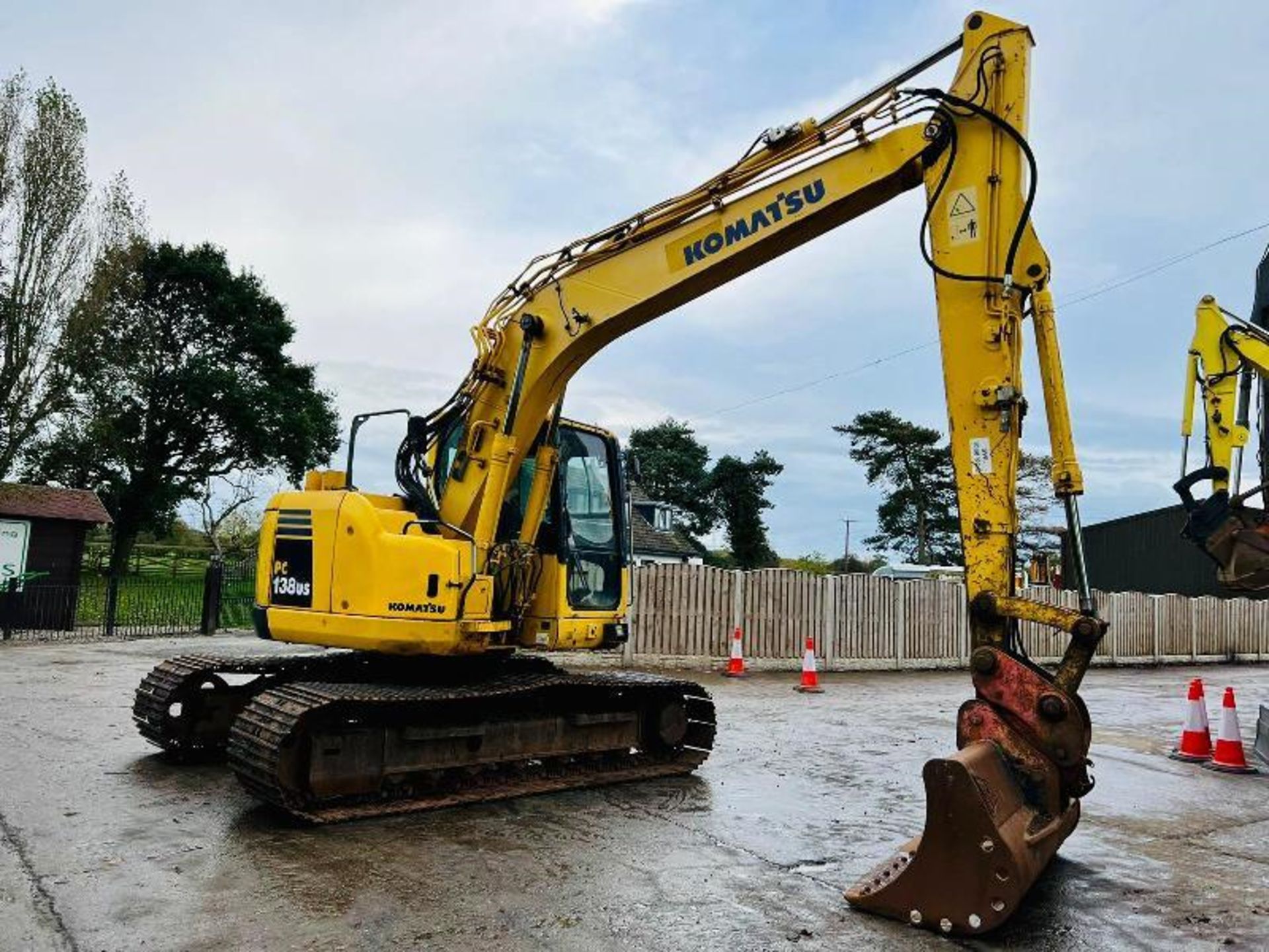 KOMATSU PC138US TRACKED EXCAVATOR * ZERO SWING * C/W QUICK HITCH - Image 17 of 17