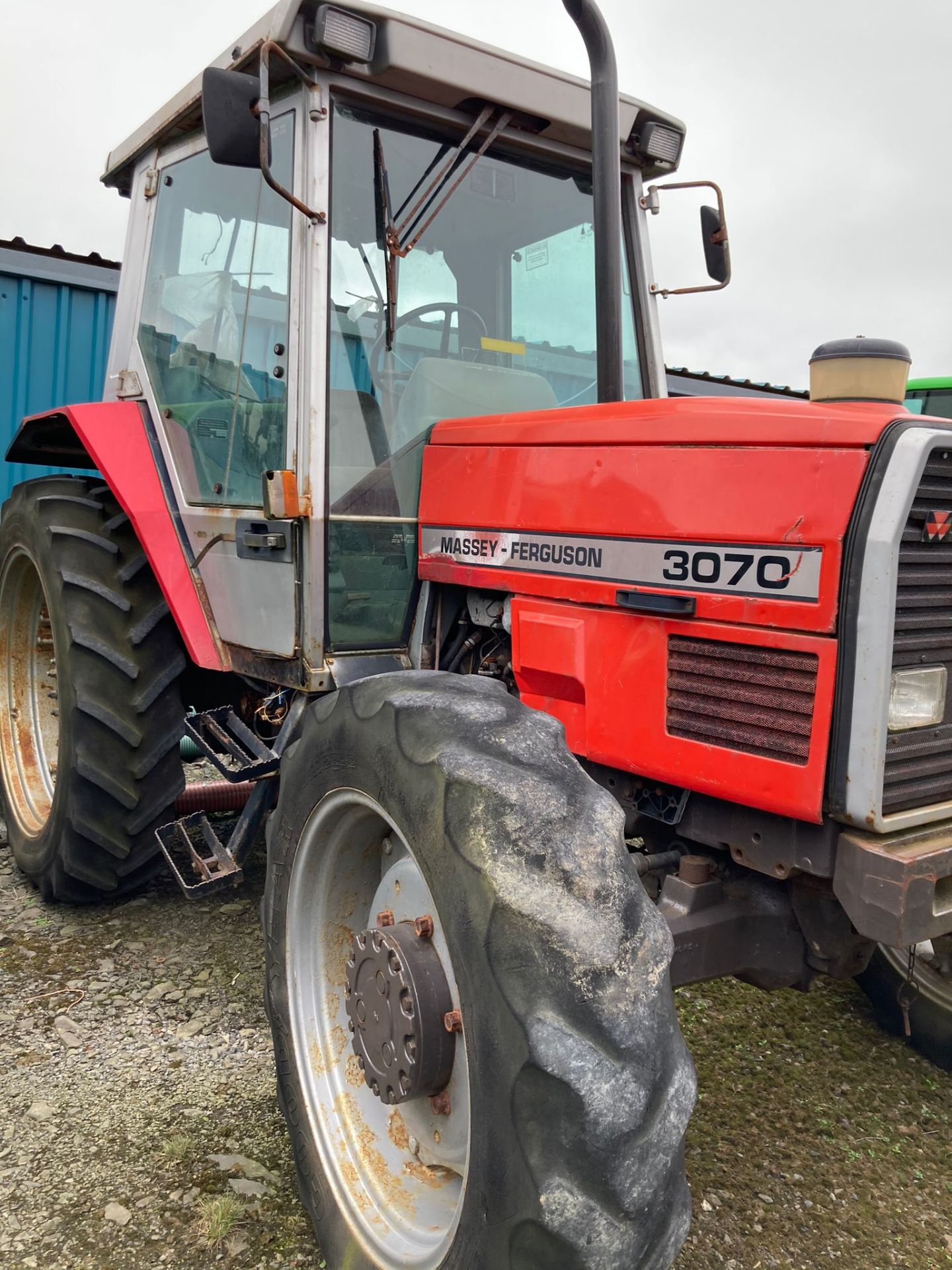 MASSEY FERGUSON 3070 TRACTOR - PLUS VAT **RESERVE JUST REDUCED** - Image 2 of 13