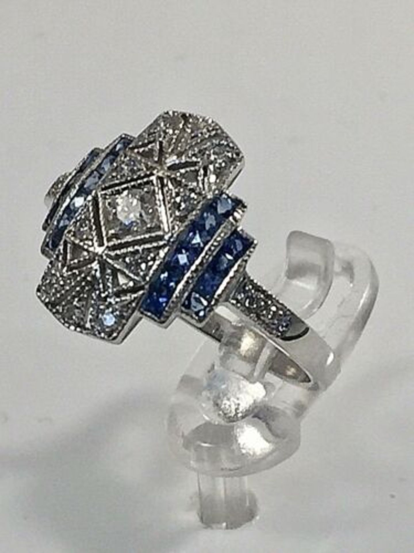 DIAMOND AND SAPPHIRE ART NOUVEAU STYLE DRESS RING IN WHITE GOLD - Image 6 of 6