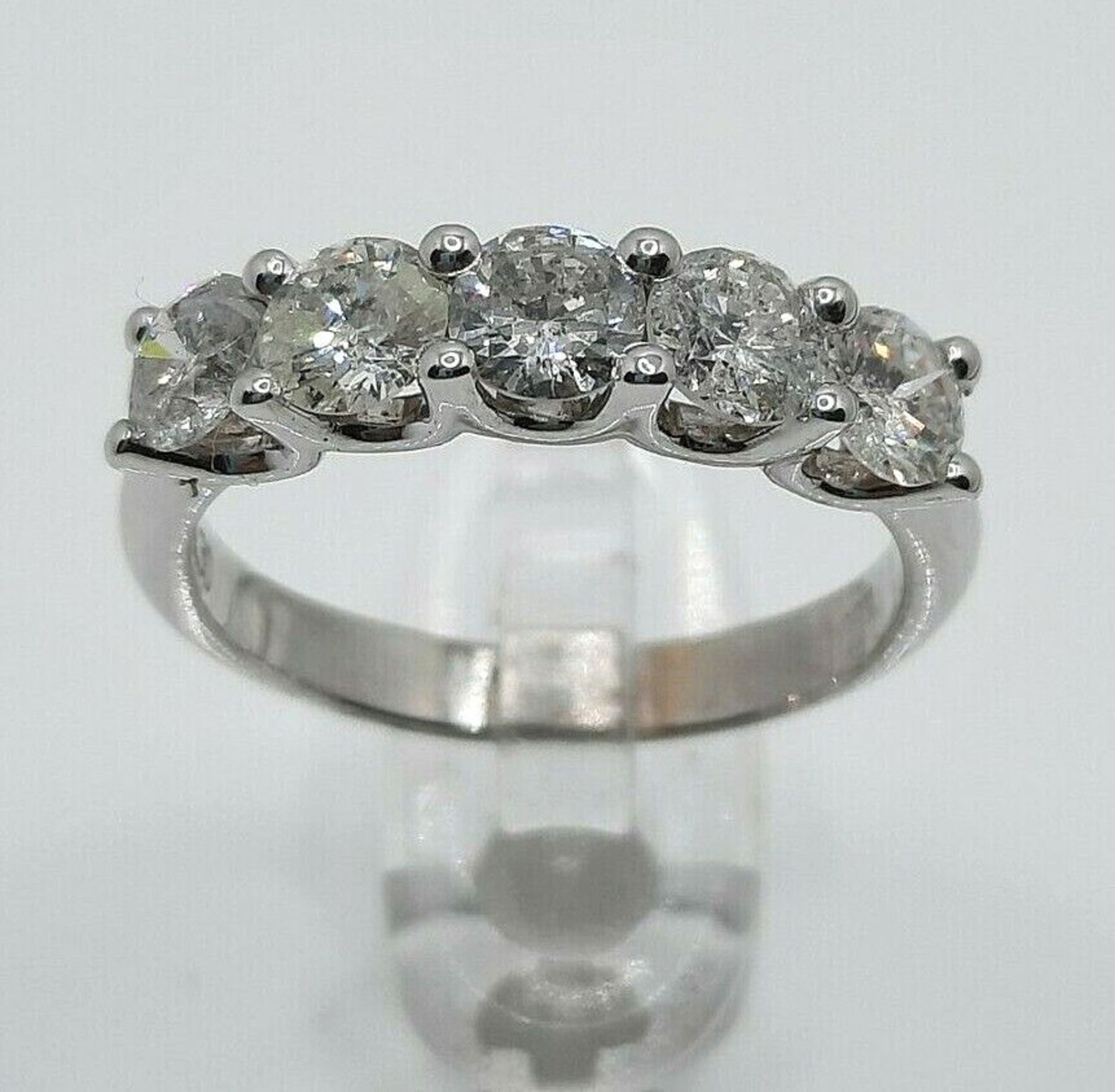 5 STONE 1.30 KARAT DIAMOND ETERNITY RING/WHITE GOLD