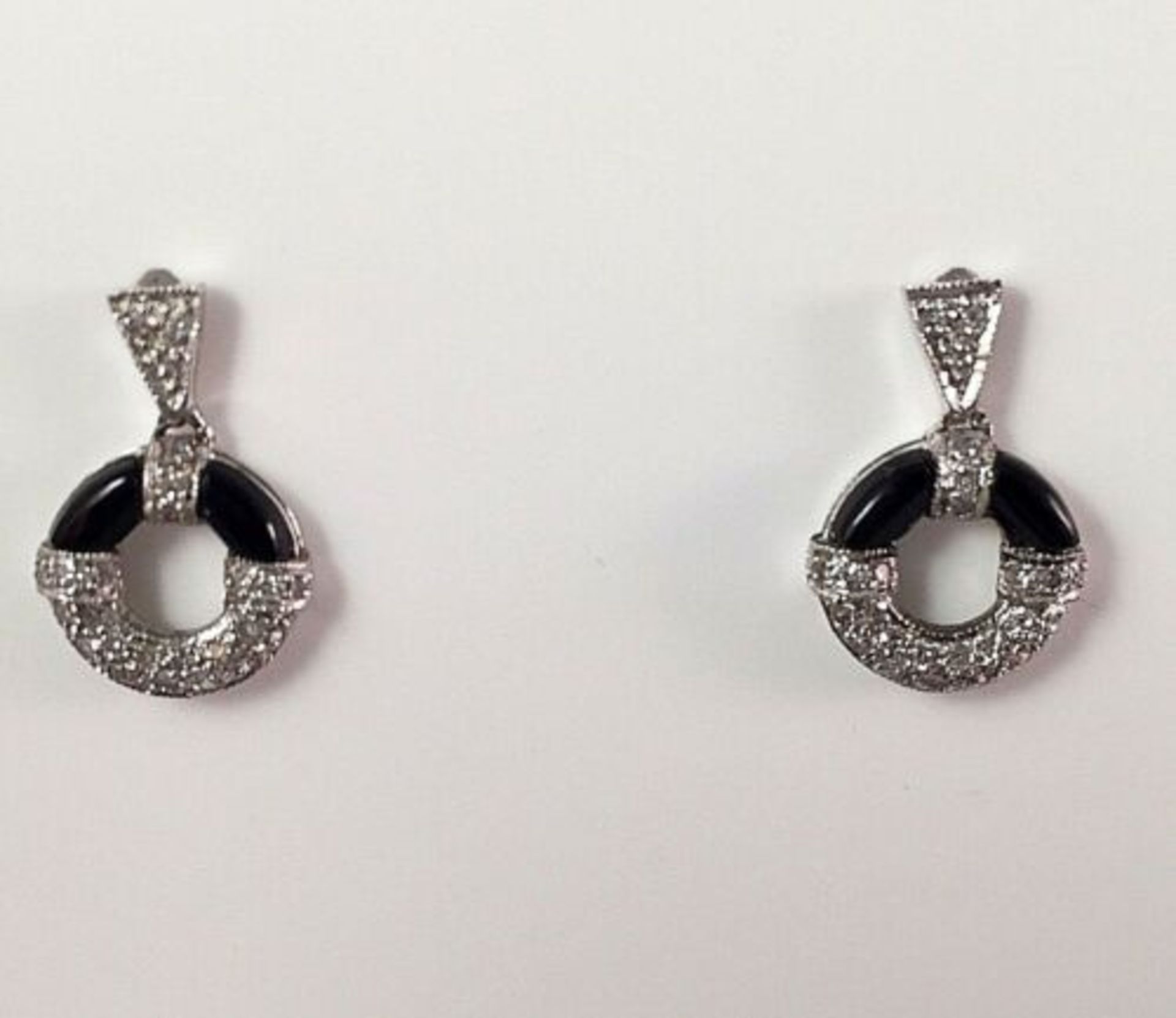 BLACK ONYX & DIAMOND EARRINGS /WHITE GOLD - Image 2 of 6