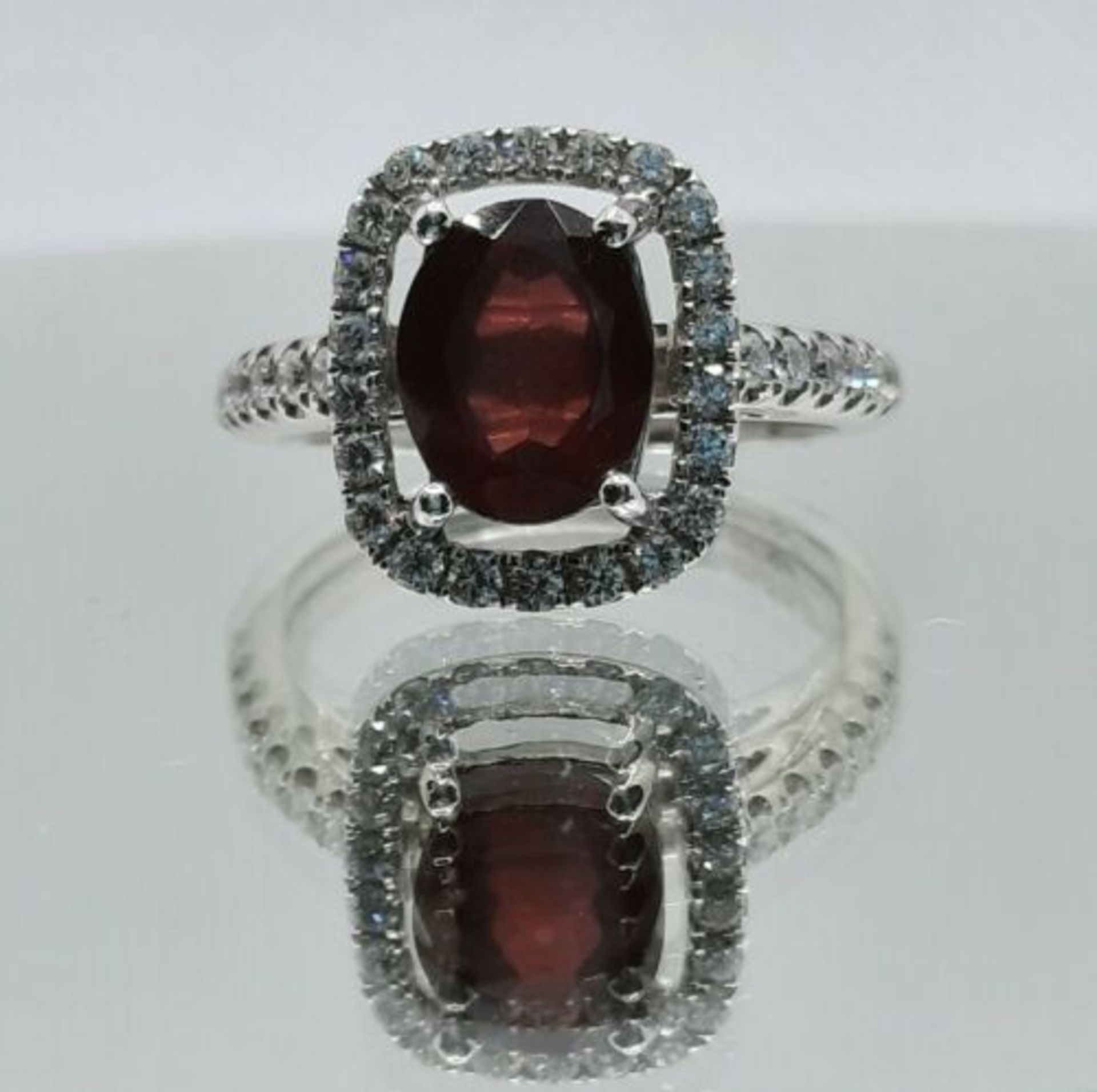 DIAMOND AND GARNET DRESS RING/WHITE GOLD - Image 2 of 9