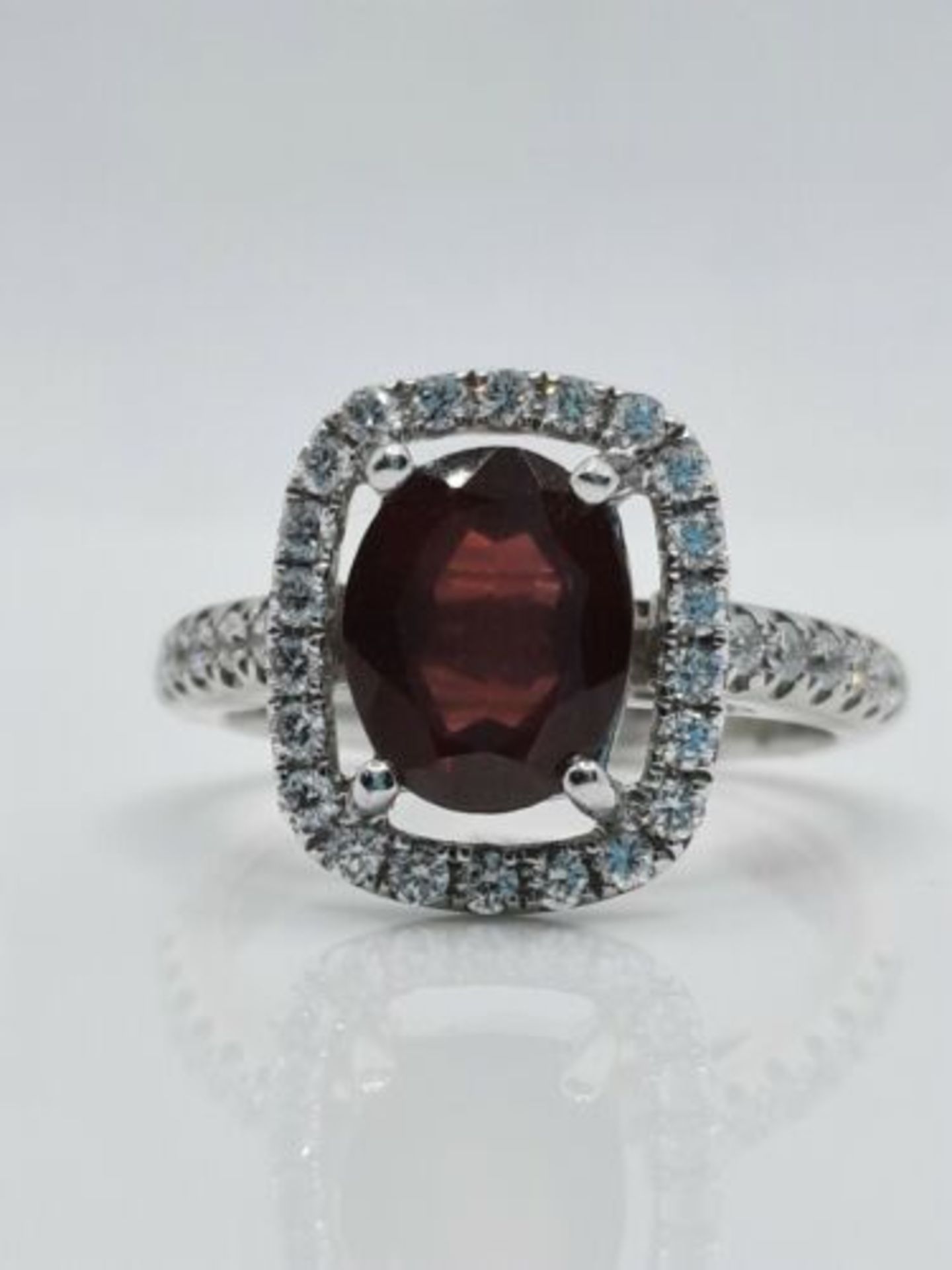 DIAMOND AND GARNET DRESS RING/WHITE GOLD - Image 6 of 9