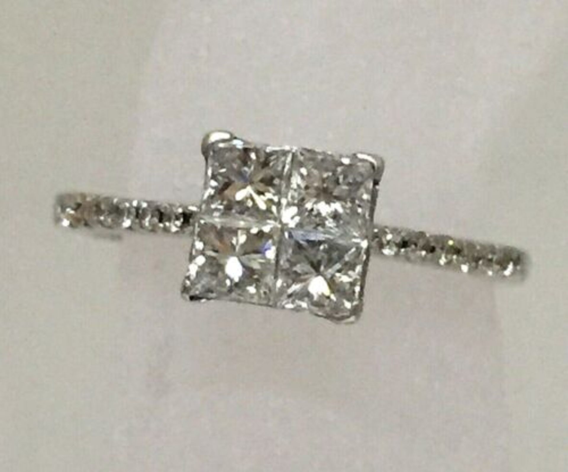 0.50CT PRINCESS CUT DIAMOND ENGAGEMENT RING /WHITE GOLD - Image 3 of 4