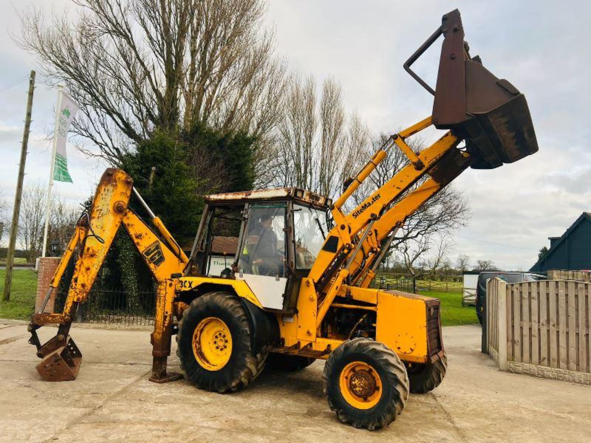 JCB 3CX PROJECT 7 4WD BACKHOE DIGER C/W EXTENDING DIG - Image 7 of 11