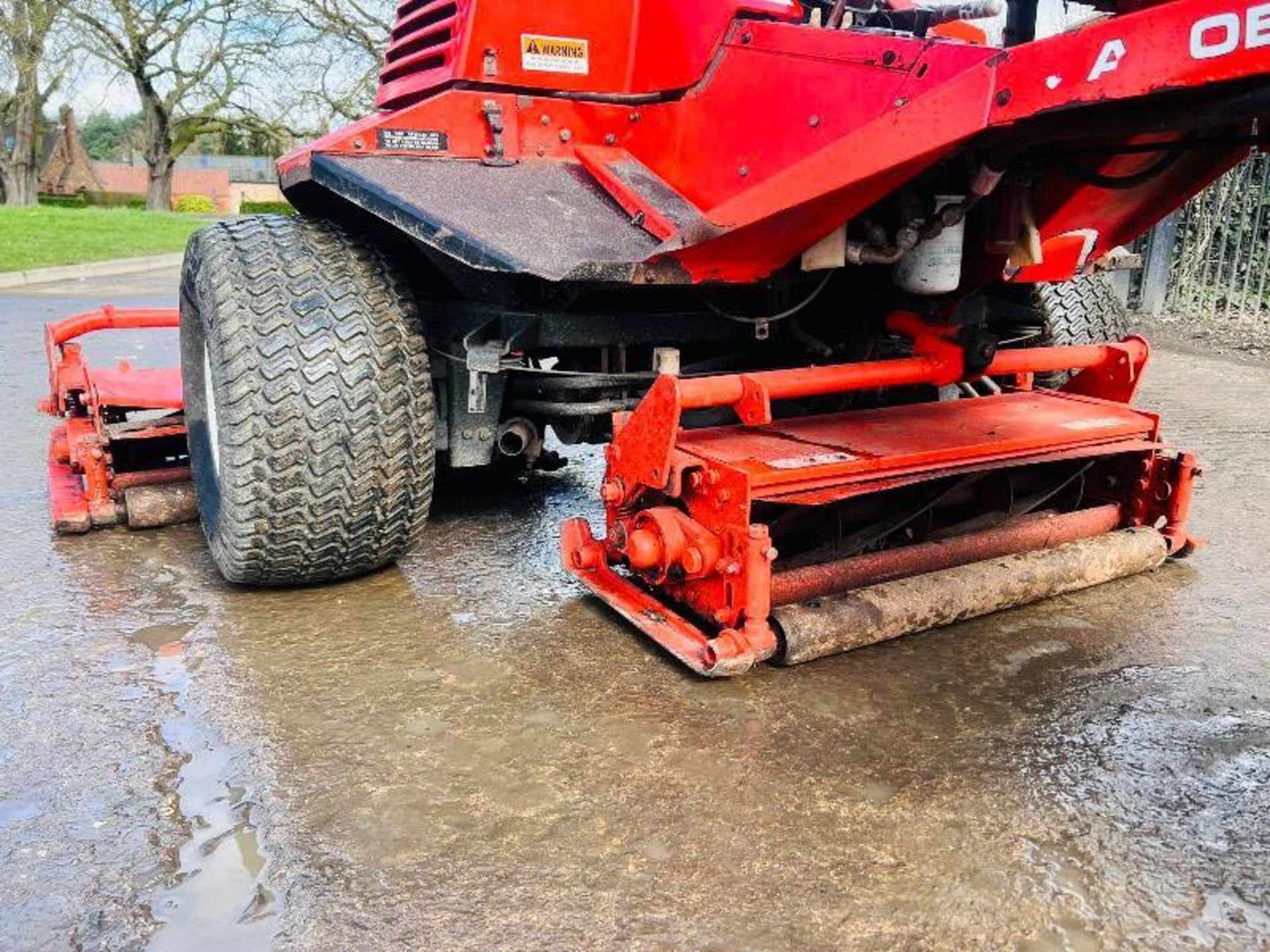 JACOBSEN TRI-KING 1672D 3 GANG LAWN MOWER - Image 7 of 16