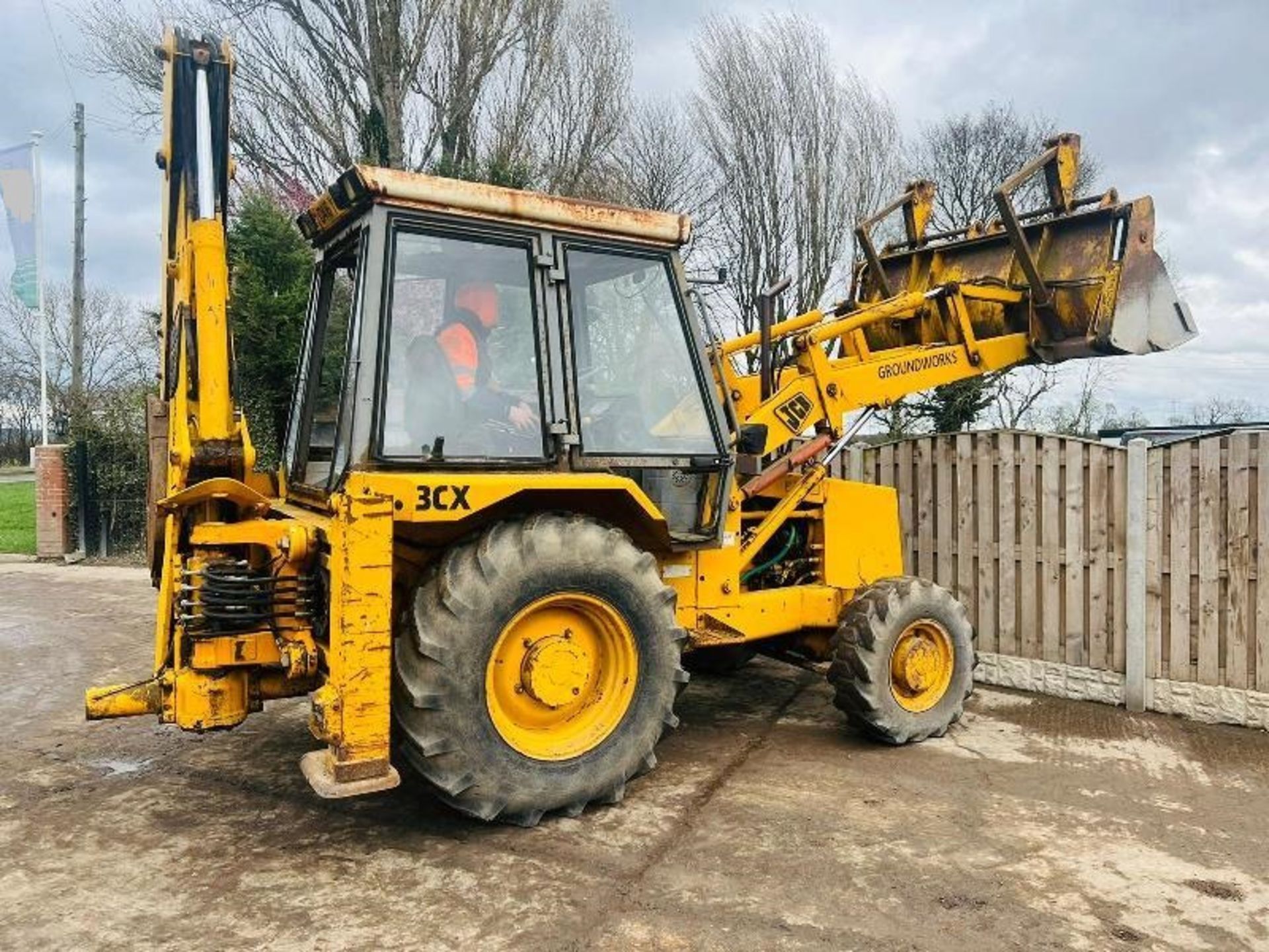 JCB 3CX PROJECT 7 4WD BACKHOE DIGGER C/W EXTENDING DIG * BIG HUB REDUCTION - Image 8 of 17