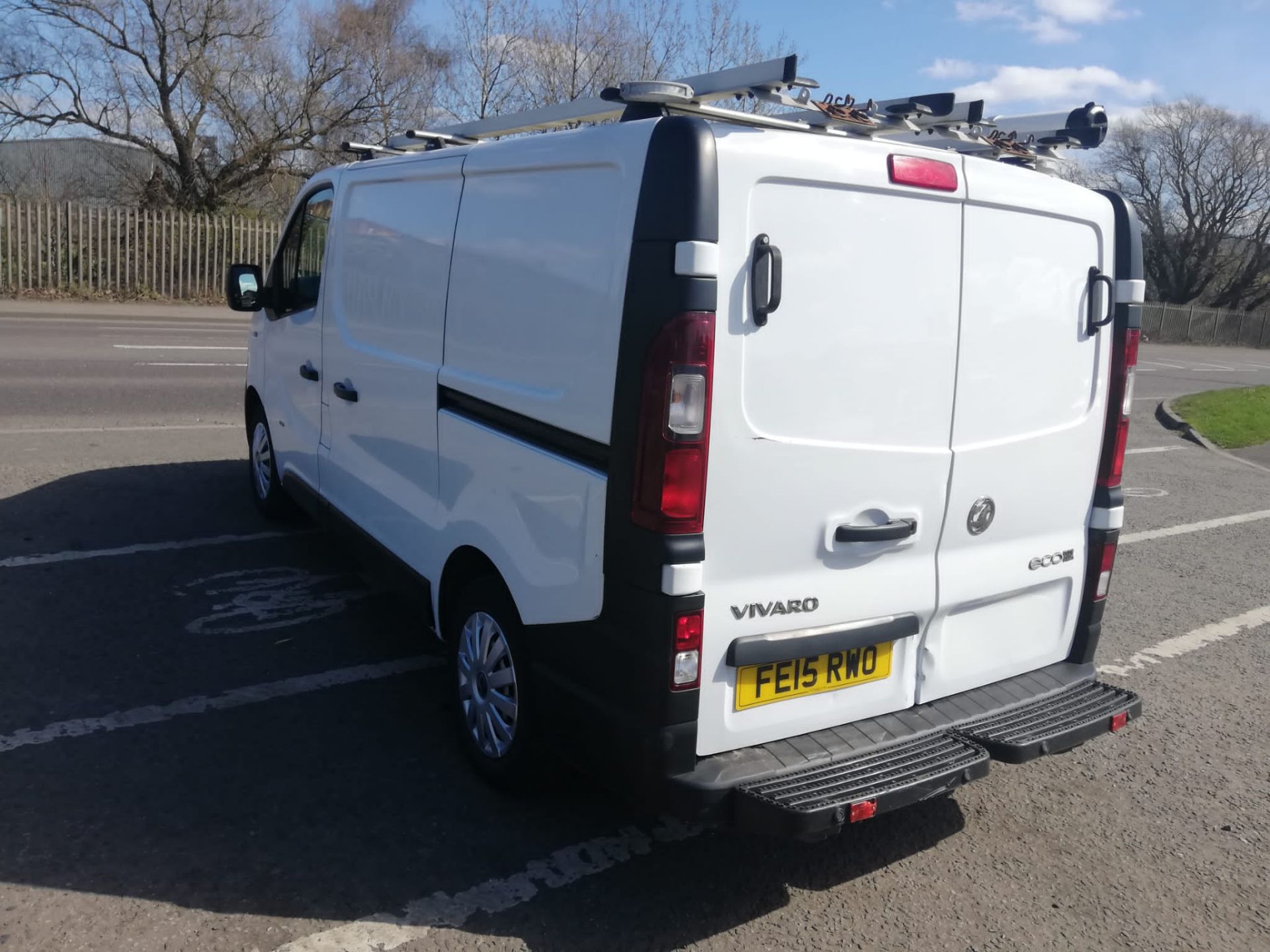 2015 15 VAUXHALL VIVARO PANEL VAN - EX BT - 89K MILES - TWIN SIDE DORRS- ROOF RACK - FE15 RWO - Image 5 of 10