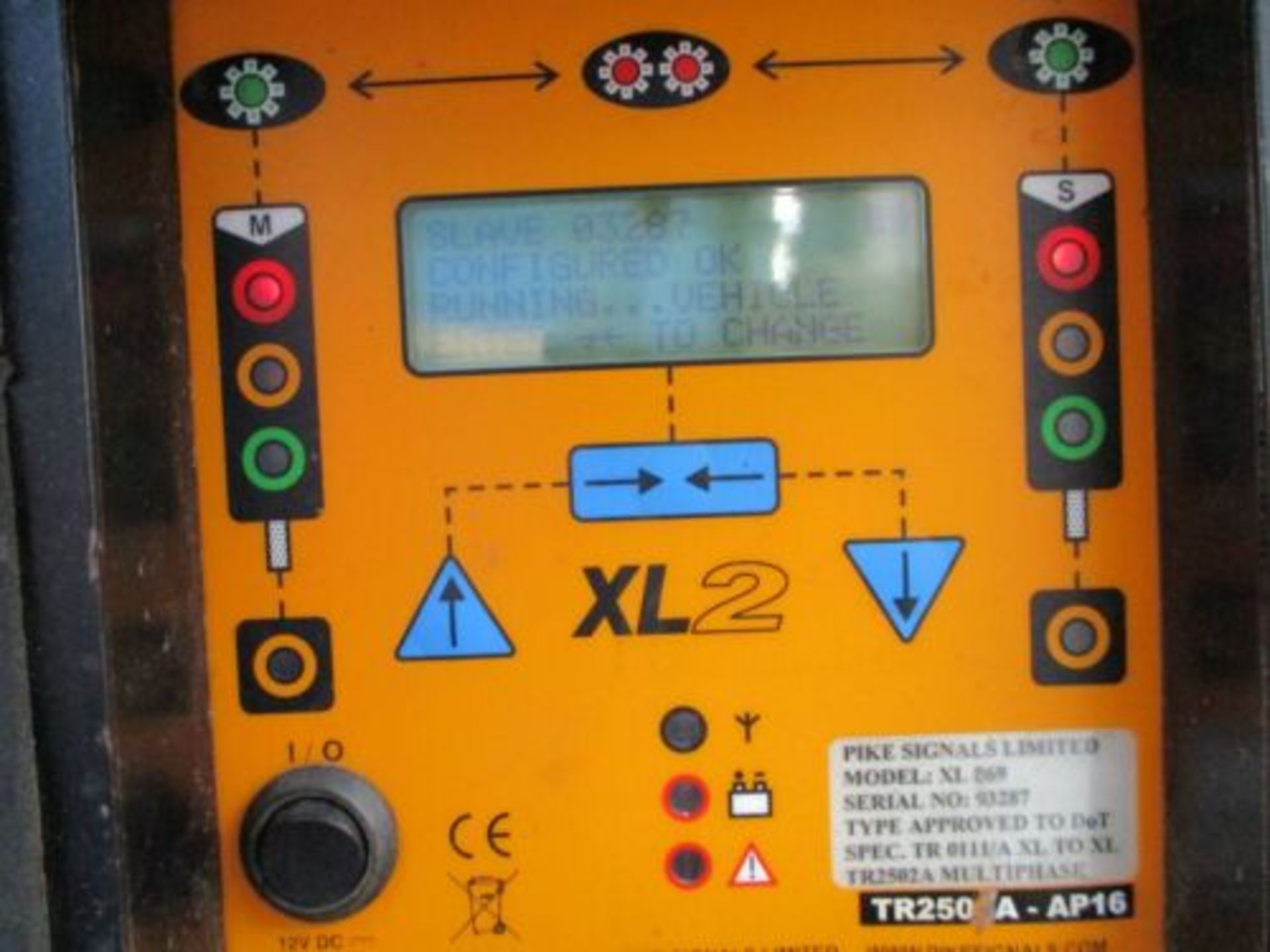 PIKE X LITE TRAFFIC LIGHTS PORTABLE LIGHT WEIGHT RADIO LIGHT BATTERY XL2 - Image 5 of 7