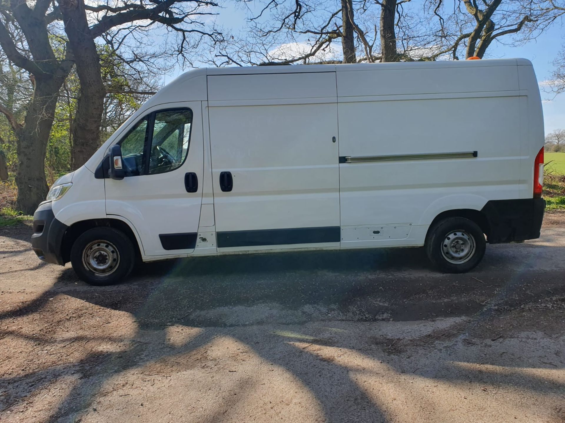 2018 68 CITROEN RELAY L3H2 PANEL VAN - 85K WITH HISTORY - PLY LINED - EURO 6 - Image 4 of 9
