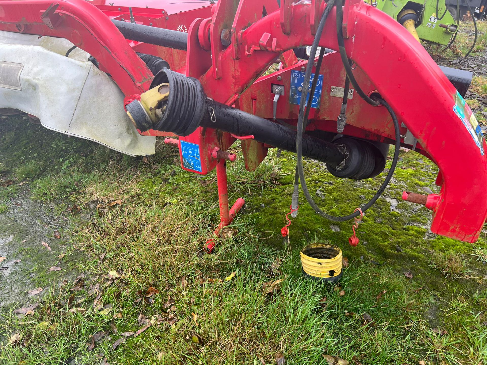 2014 LELY 320C MOWER - PLUS VAT - Image 2 of 6