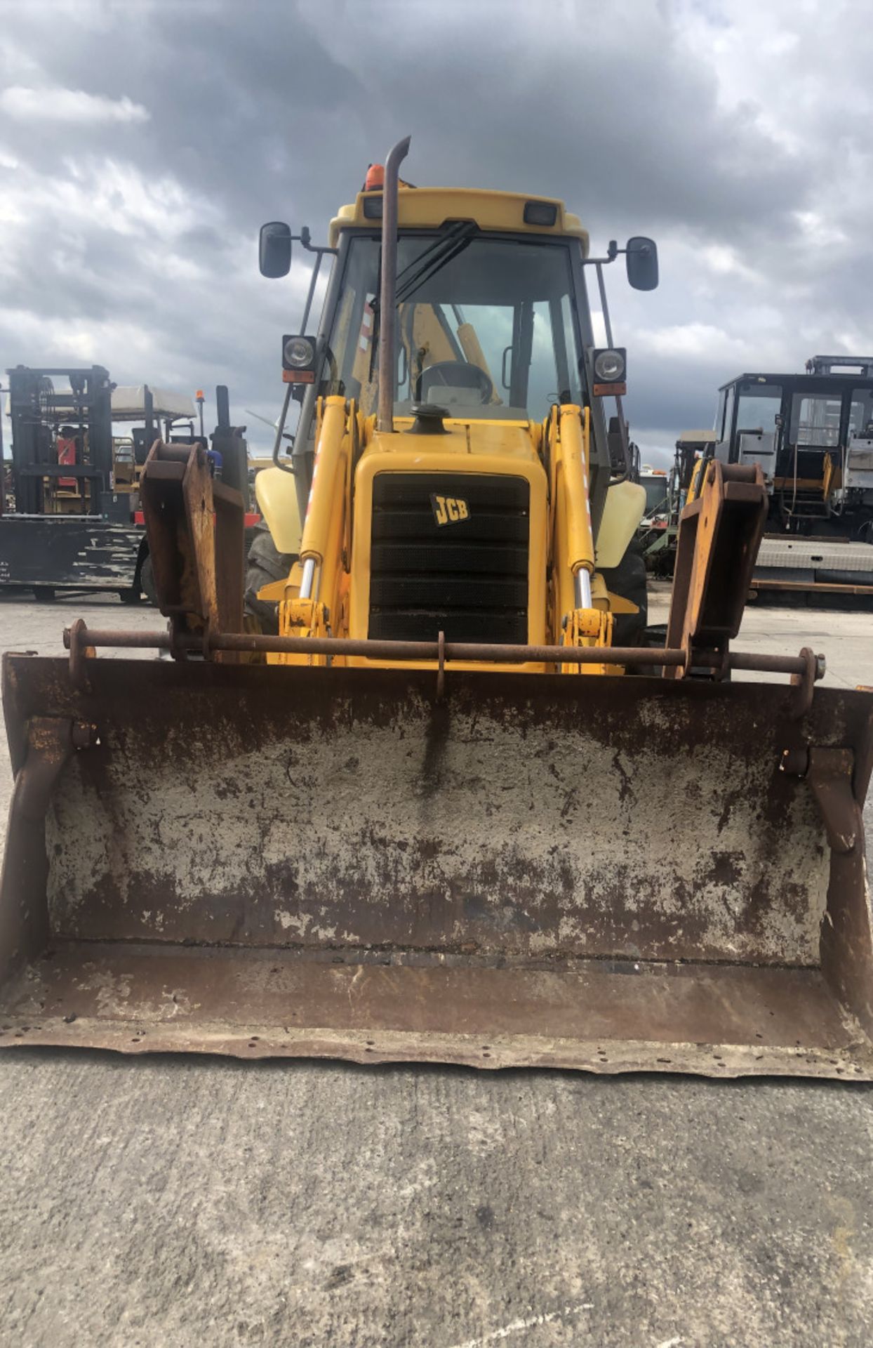 JCB 3 CX P8 SITEMASTER BACKHOE LOADER - Image 10 of 10