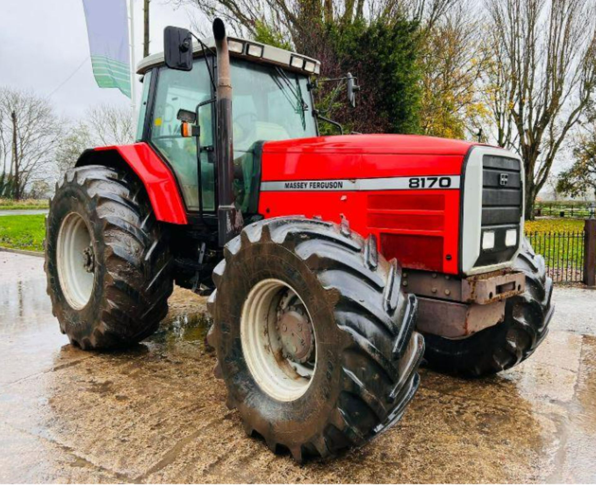 MASSEY FERGUSON 8170 4WD TRACTOR C/W AC CABIN