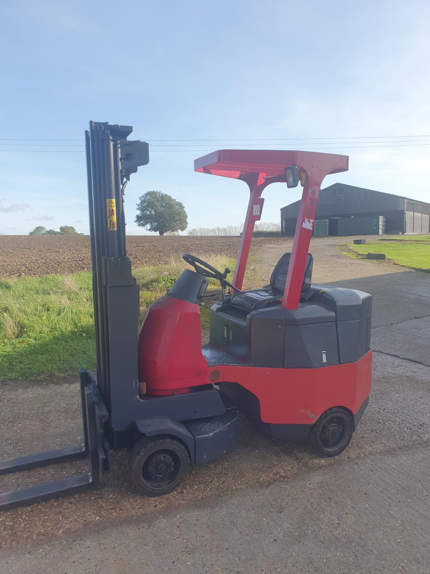 TIGHT ON SPACE? FLEXI ARTICULATED FORKLIFT - Image 2 of 7