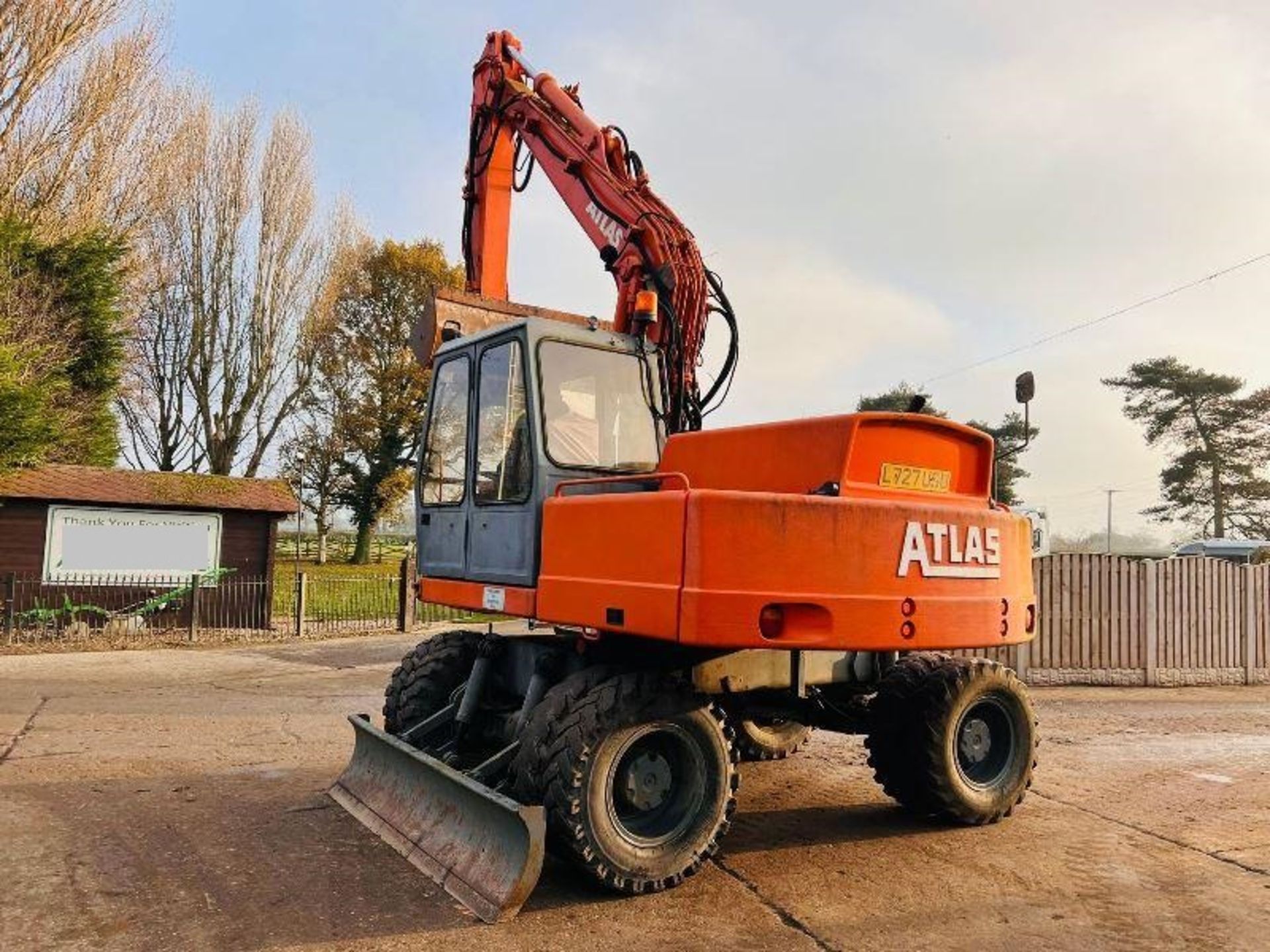 ATLAS 1404 4WD WHEELED EXCAVATOR C/W QUICK HITCH & BLADE - Image 10 of 14