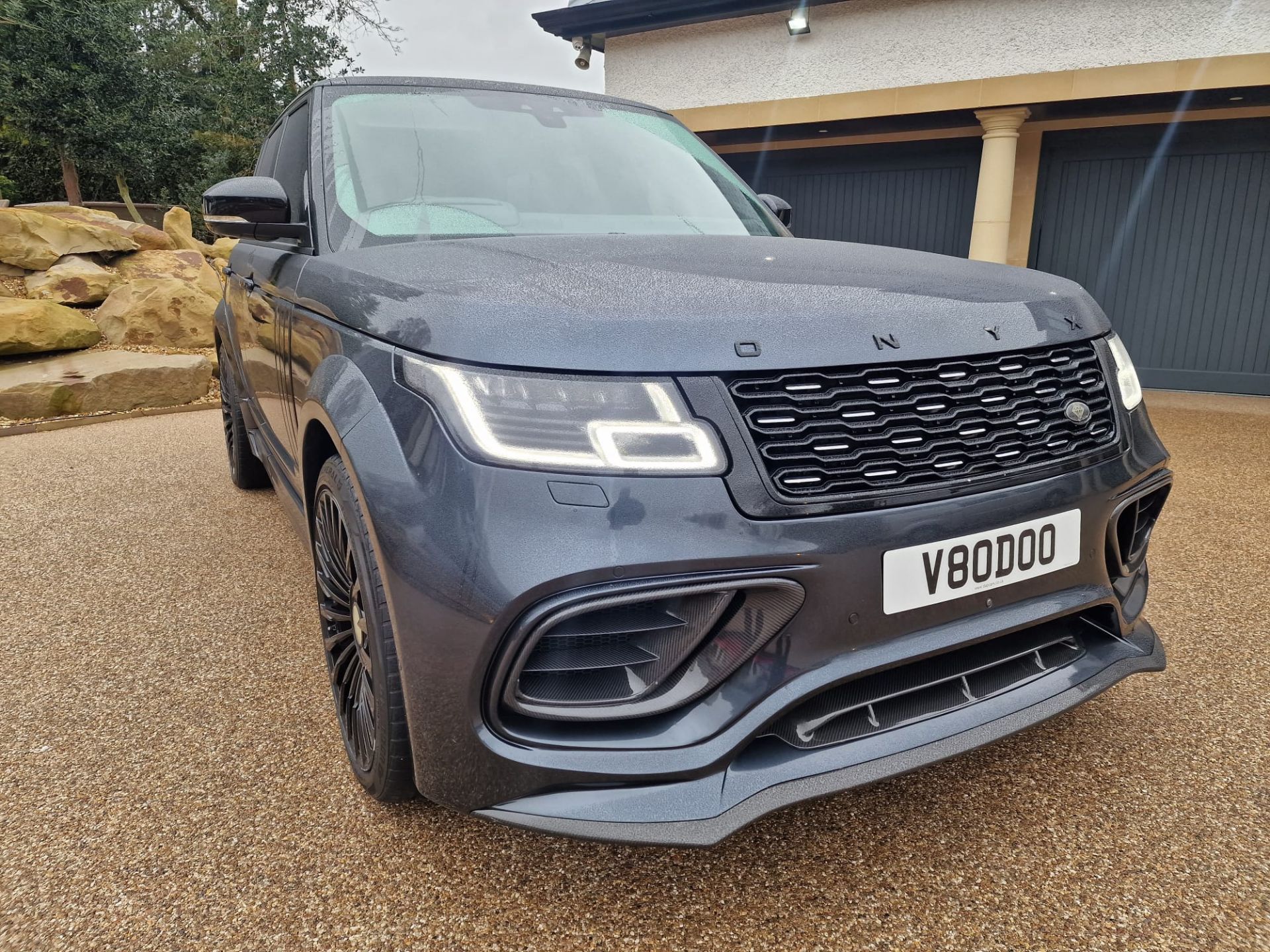 2018/68 RANGE ROVER SV AUTOBIOGRAPHY DYN V8 SC AUTO - £40K WORTH OF ONYX BODY KIT AND CONVERSION - Image 6 of 77