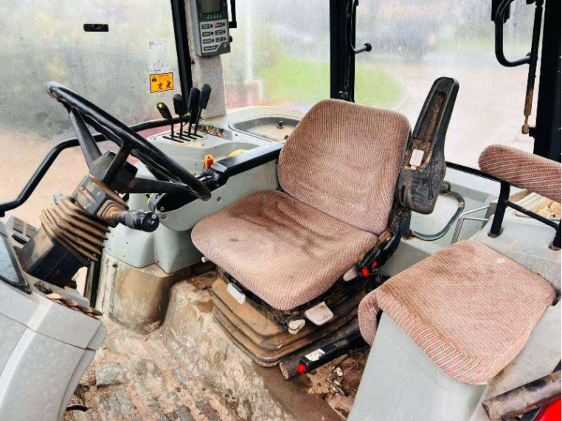 MASSEY FERGUSON 8170 4WD TRACTOR C/W AC CABIN - Image 11 of 16