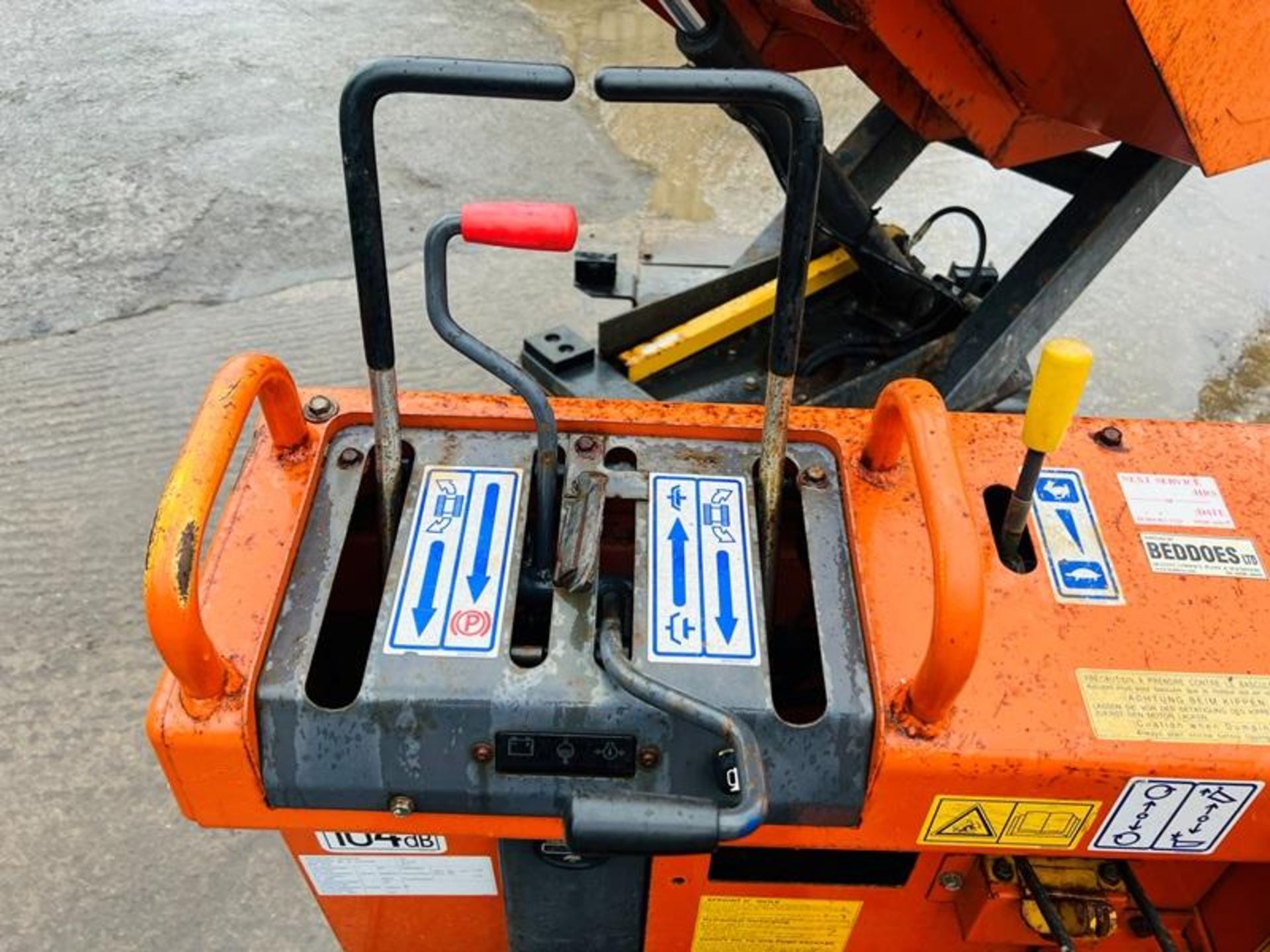 AUSA TRACKED SWIVEL TIP DUMPER *413 HOURS* C/W RUBBER TRACKS & KUBOTA ENGINE - Image 12 of 18