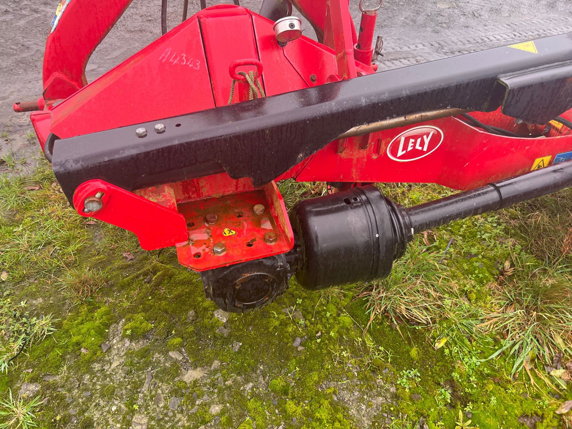 2014 LELY 320C MOWER - PLUS VAT - Image 5 of 6