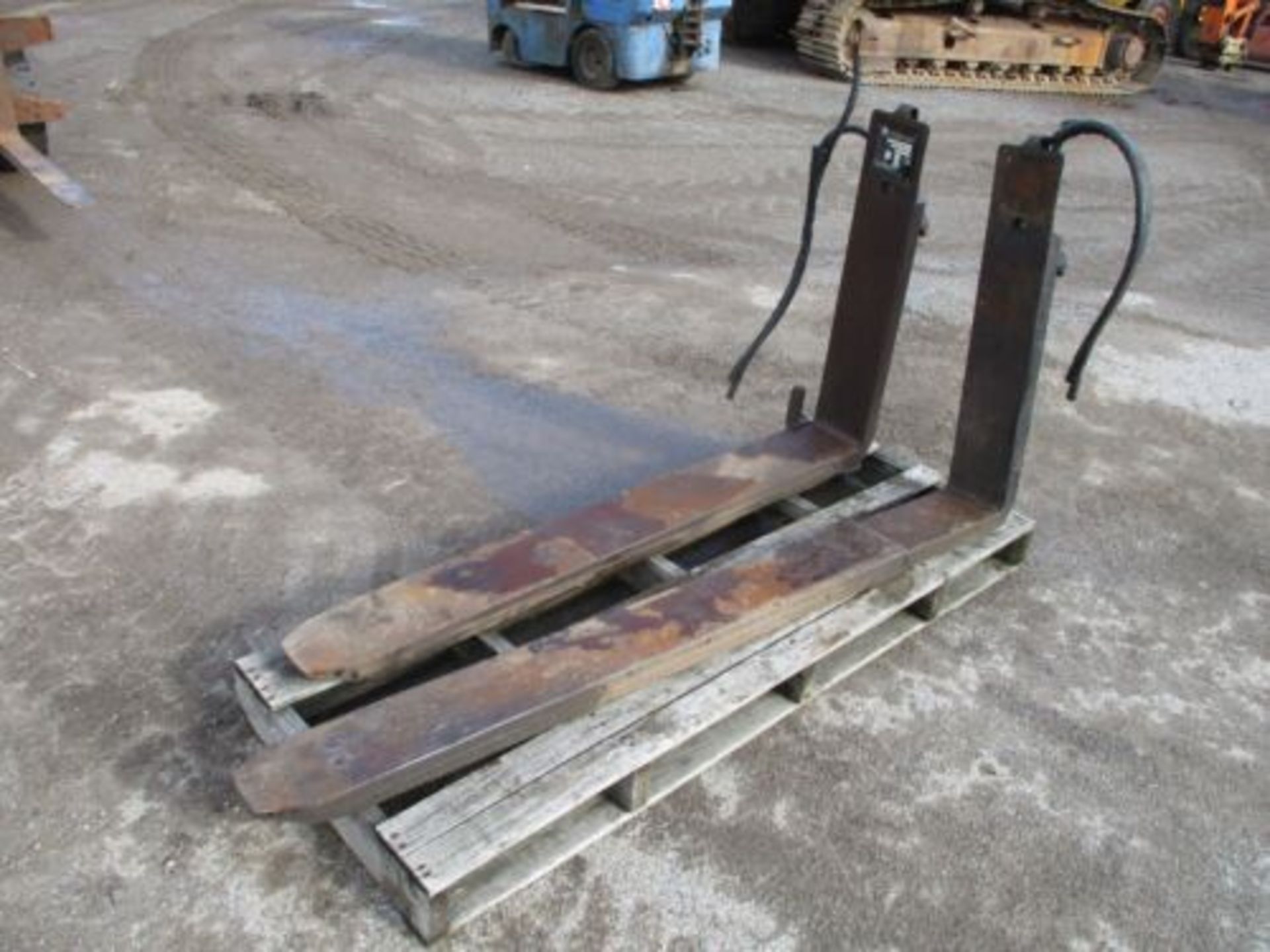 KOOI AAP EXTENDING TINES FORKS FORKLIFT FORK LIFT DELIVERY MOFFETT MOUNTY - Image 4 of 5